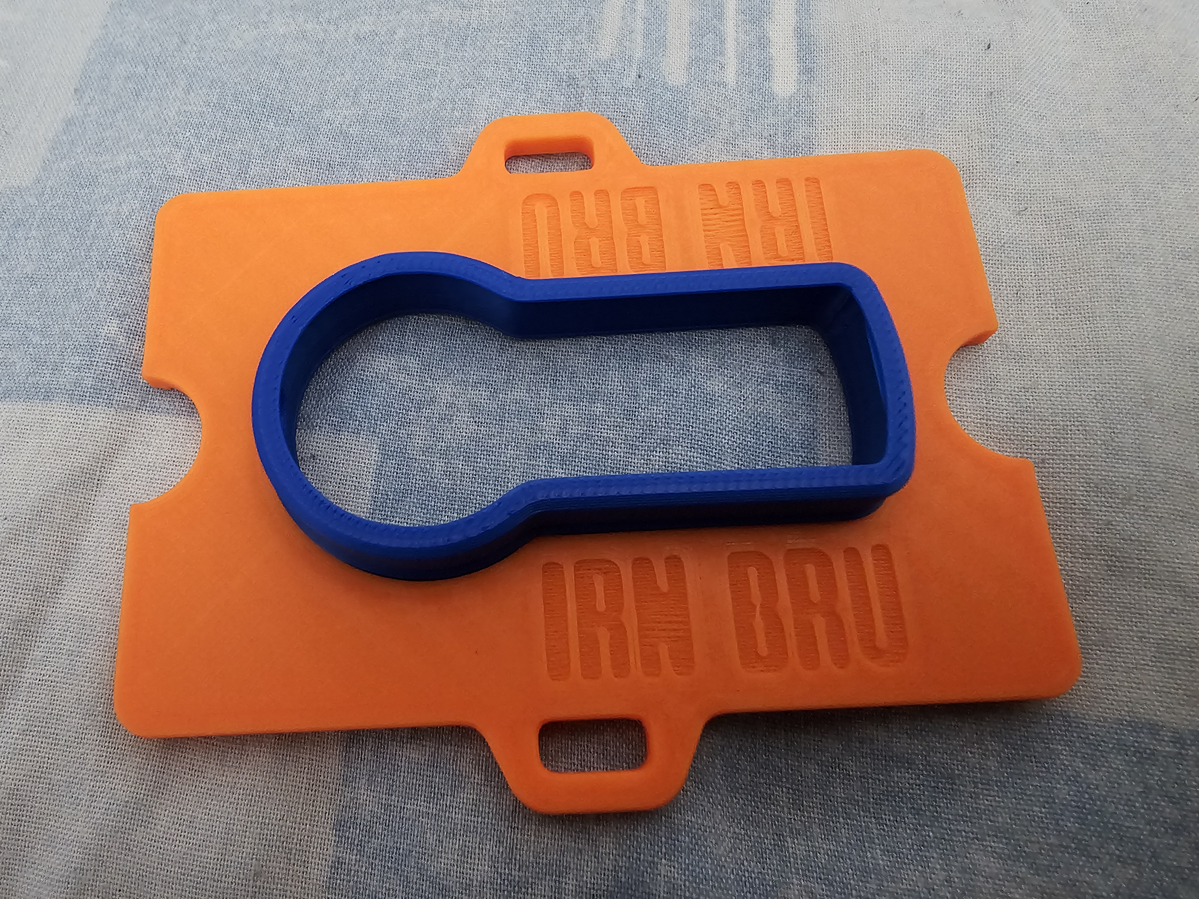 ID badge holder with RSA SecurID pocket V3
