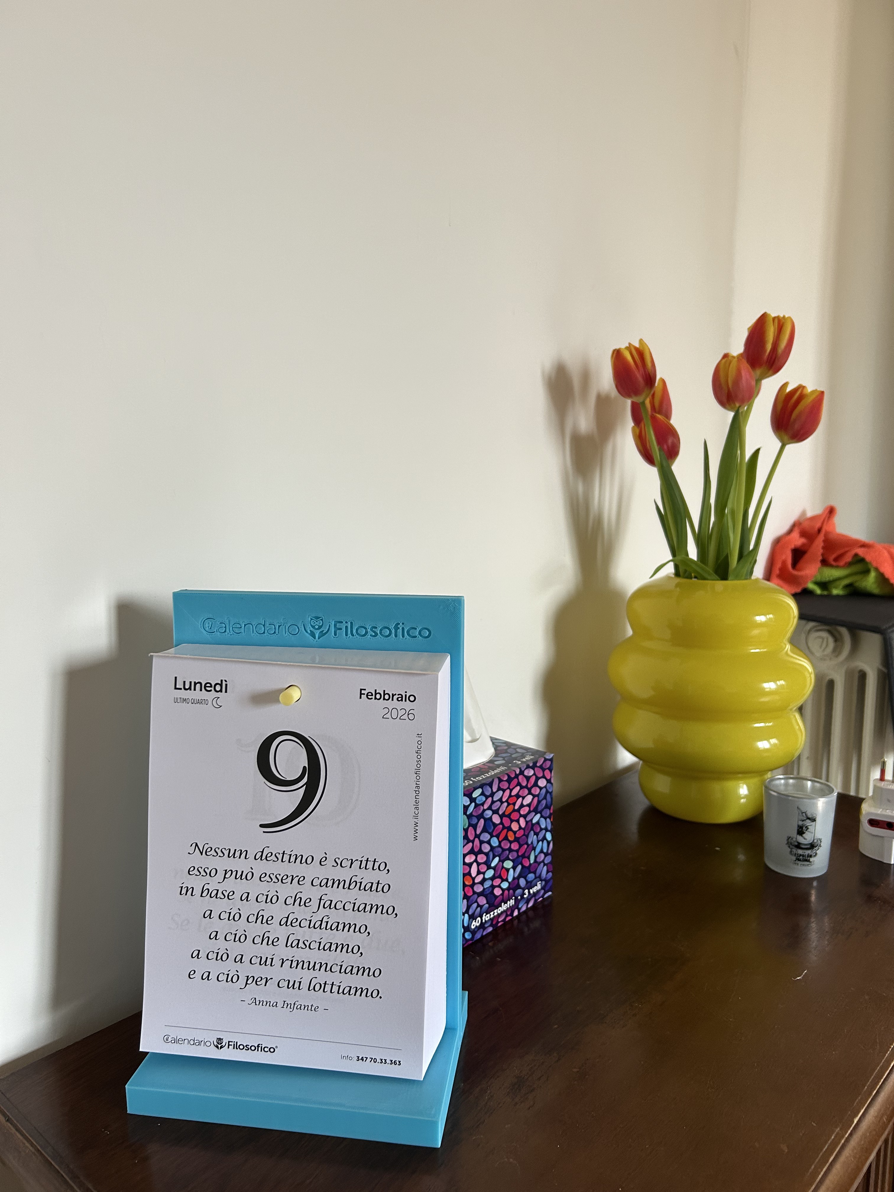 Calendar Stand for Calendario Filosofico