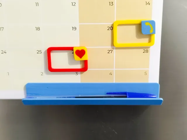 Customizable Magnetic Markers for Calendars