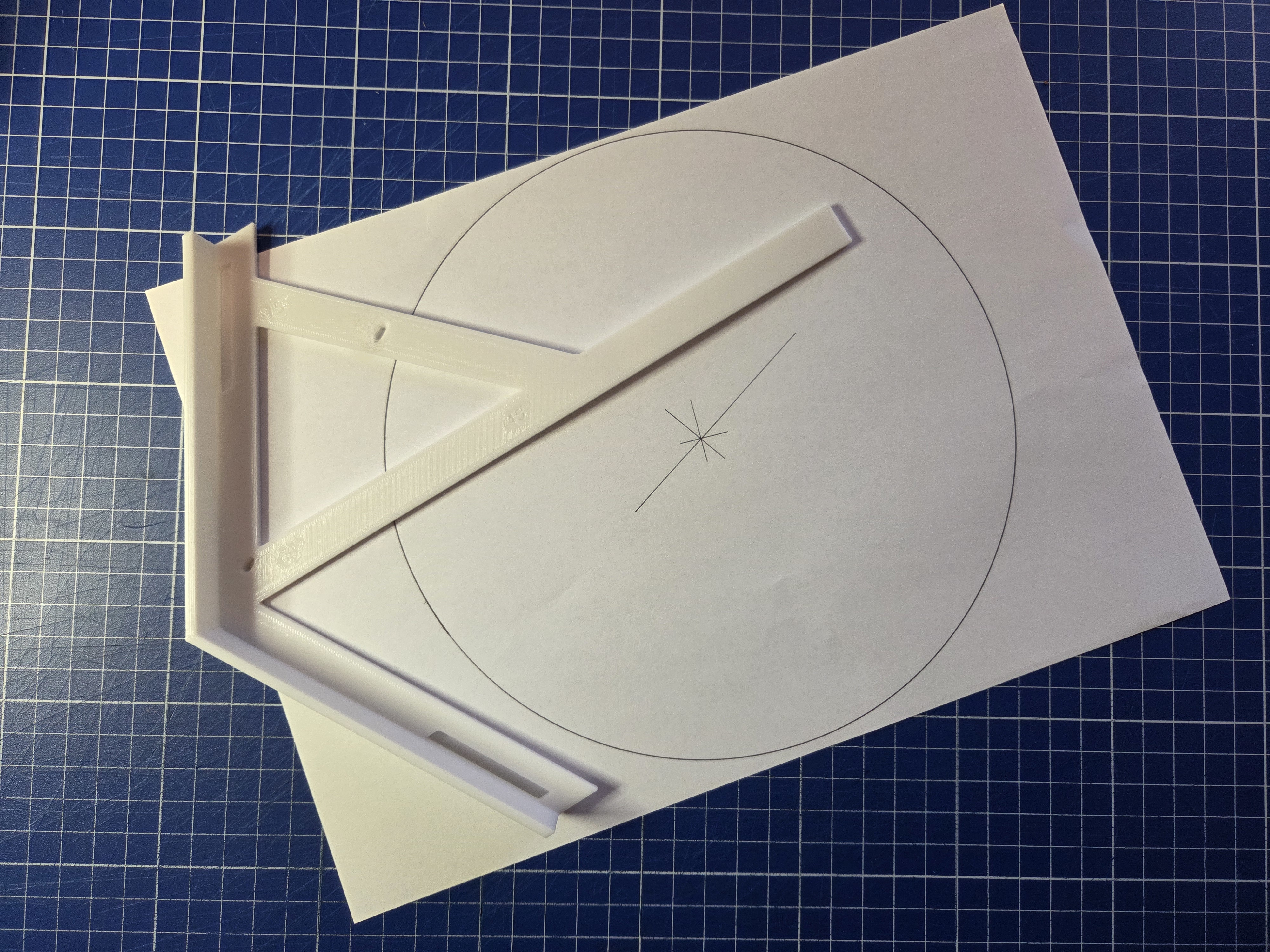 Center Finder for Small and Large Circles