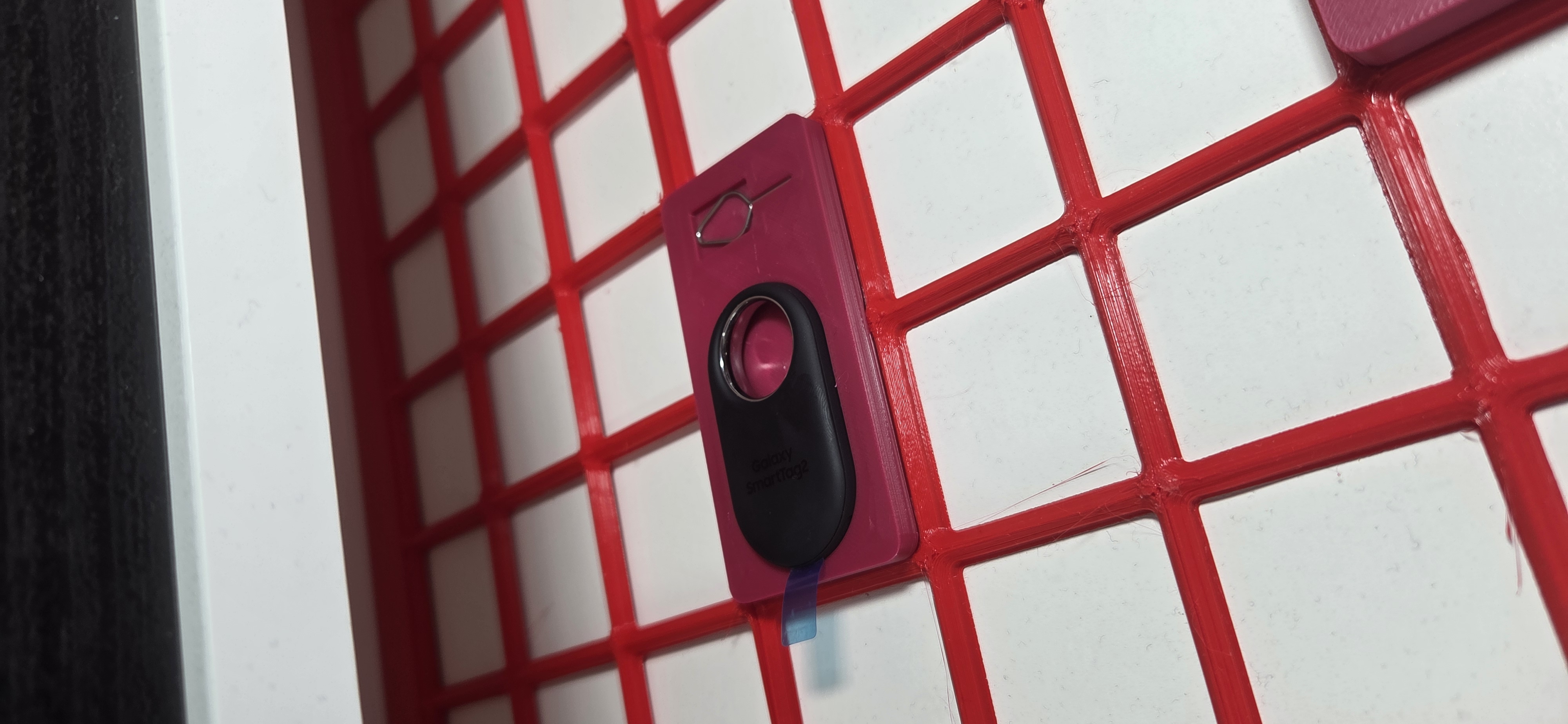 Gridfinity Samsung Smart Tag 2 with Sim Pin