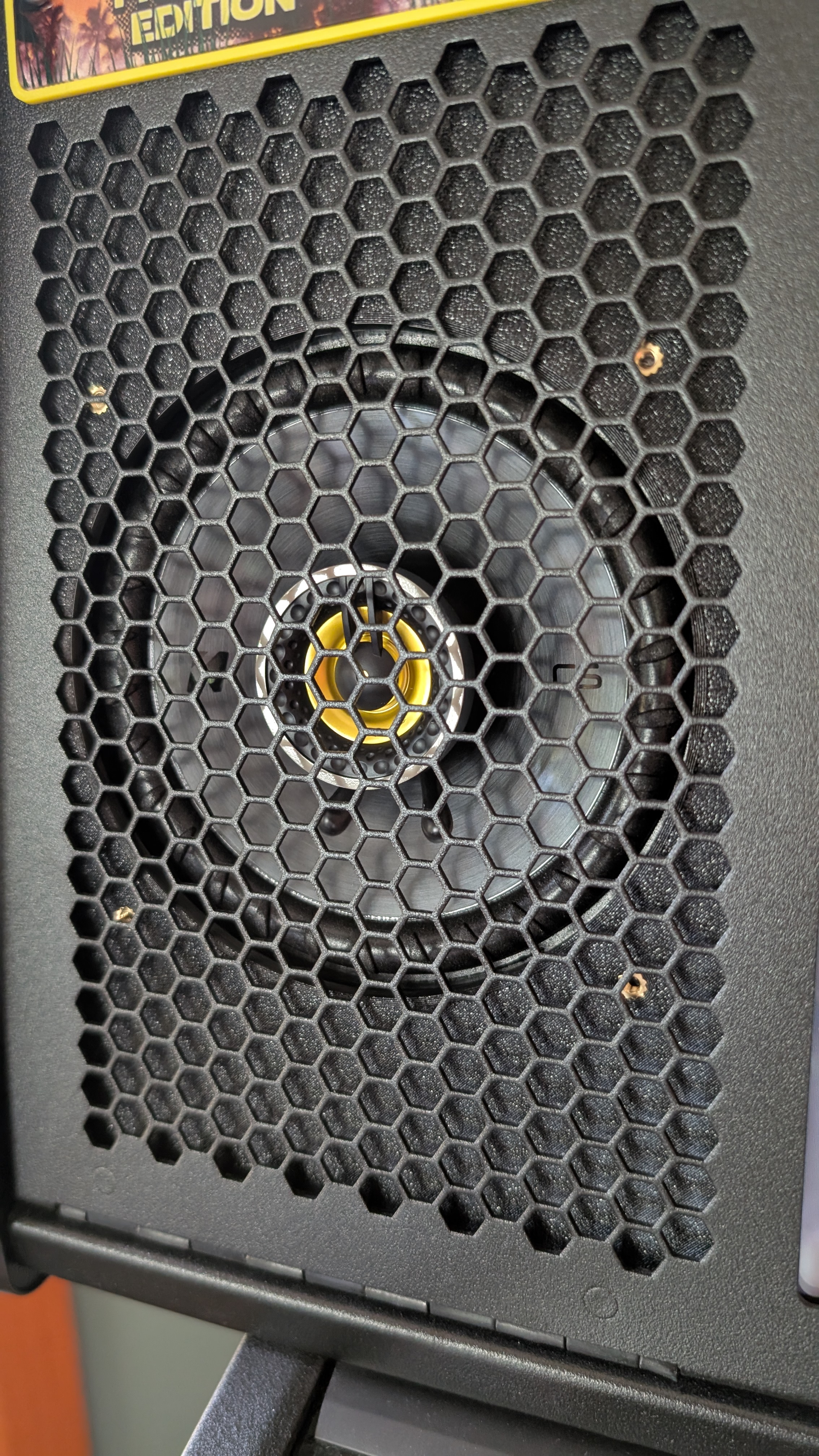 Mounting plate for 5.25" speakers in Stern pinball machines (M3 Hardware)
