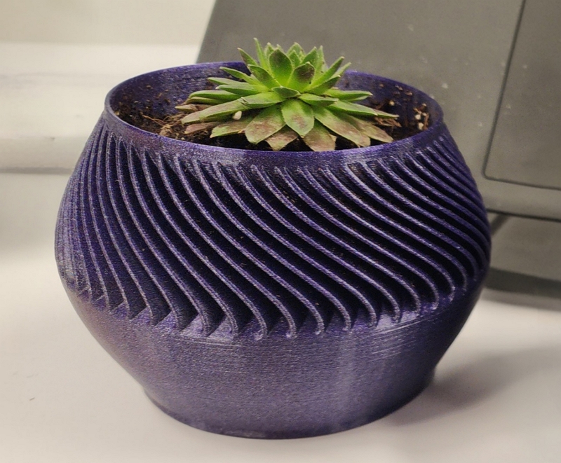 #0217 "Tierre 2" Planter Pot - Self Watering
