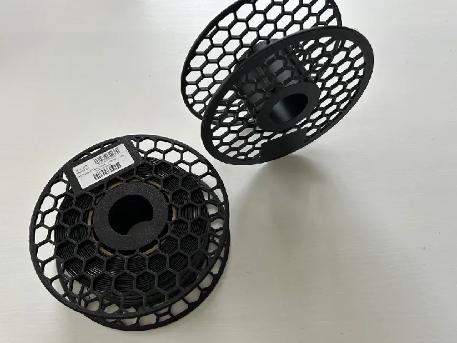 Master spool variable for all refill sizes
