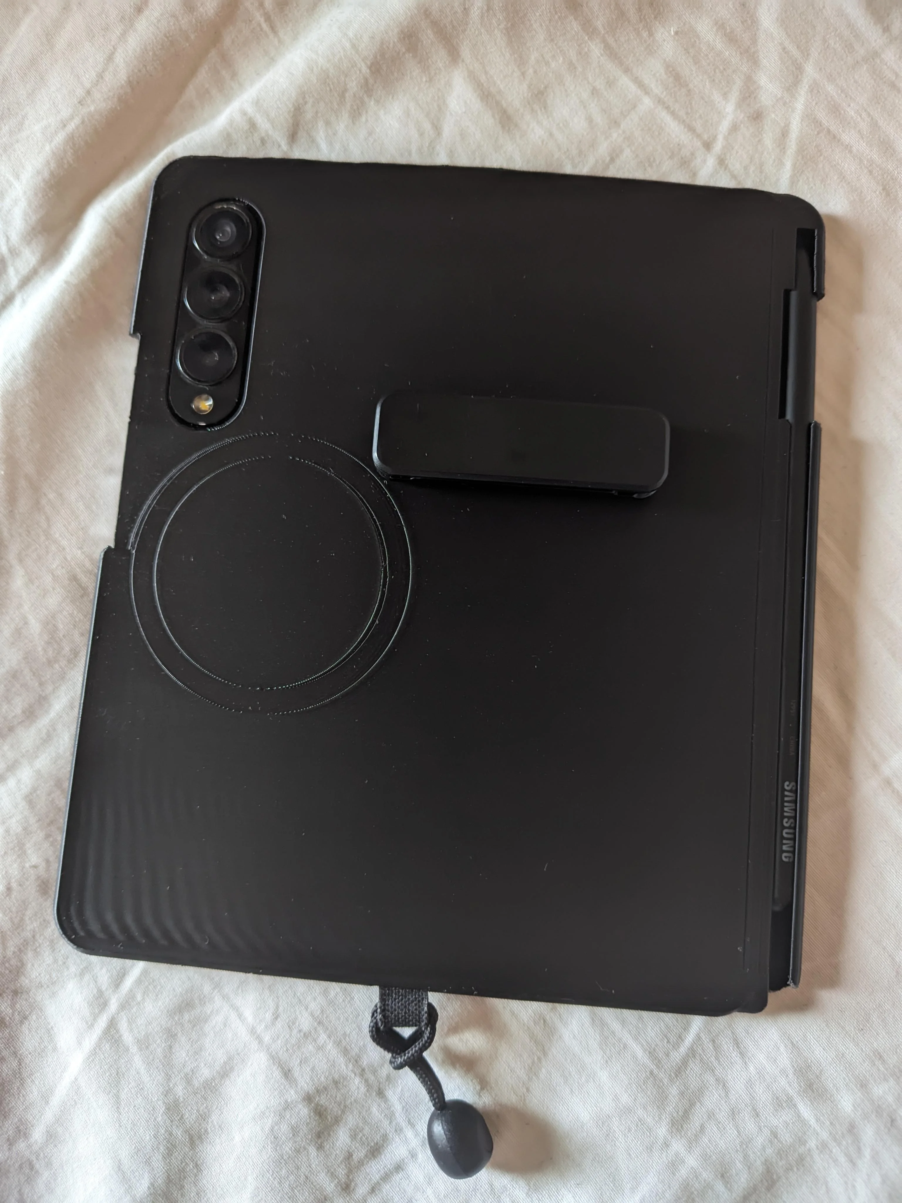 Galaxy Z Fold 3 Case - Convert to full-time tablet 3D model