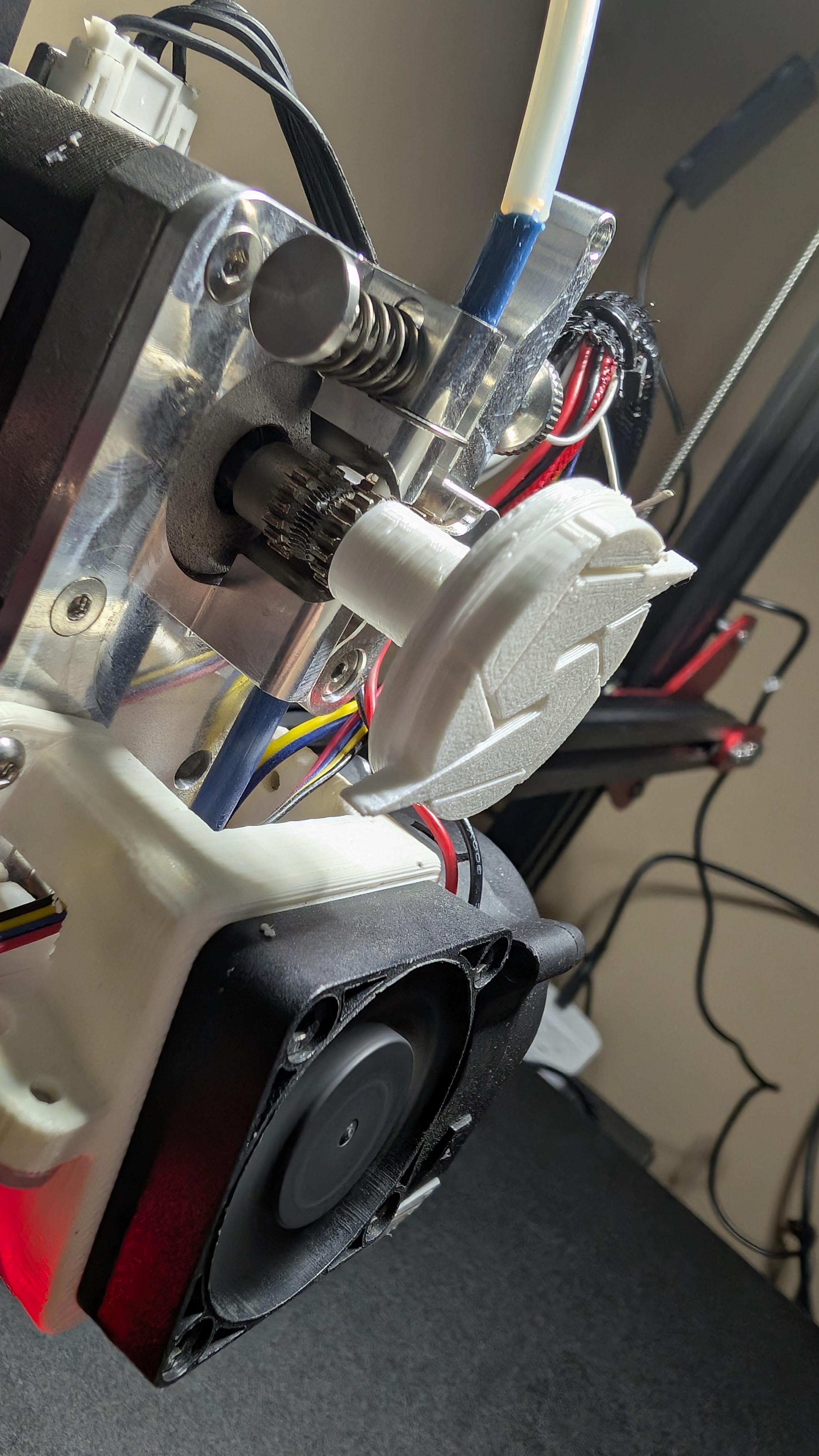 Miniatura 2 do modelo 3D Screw attack extruder knob