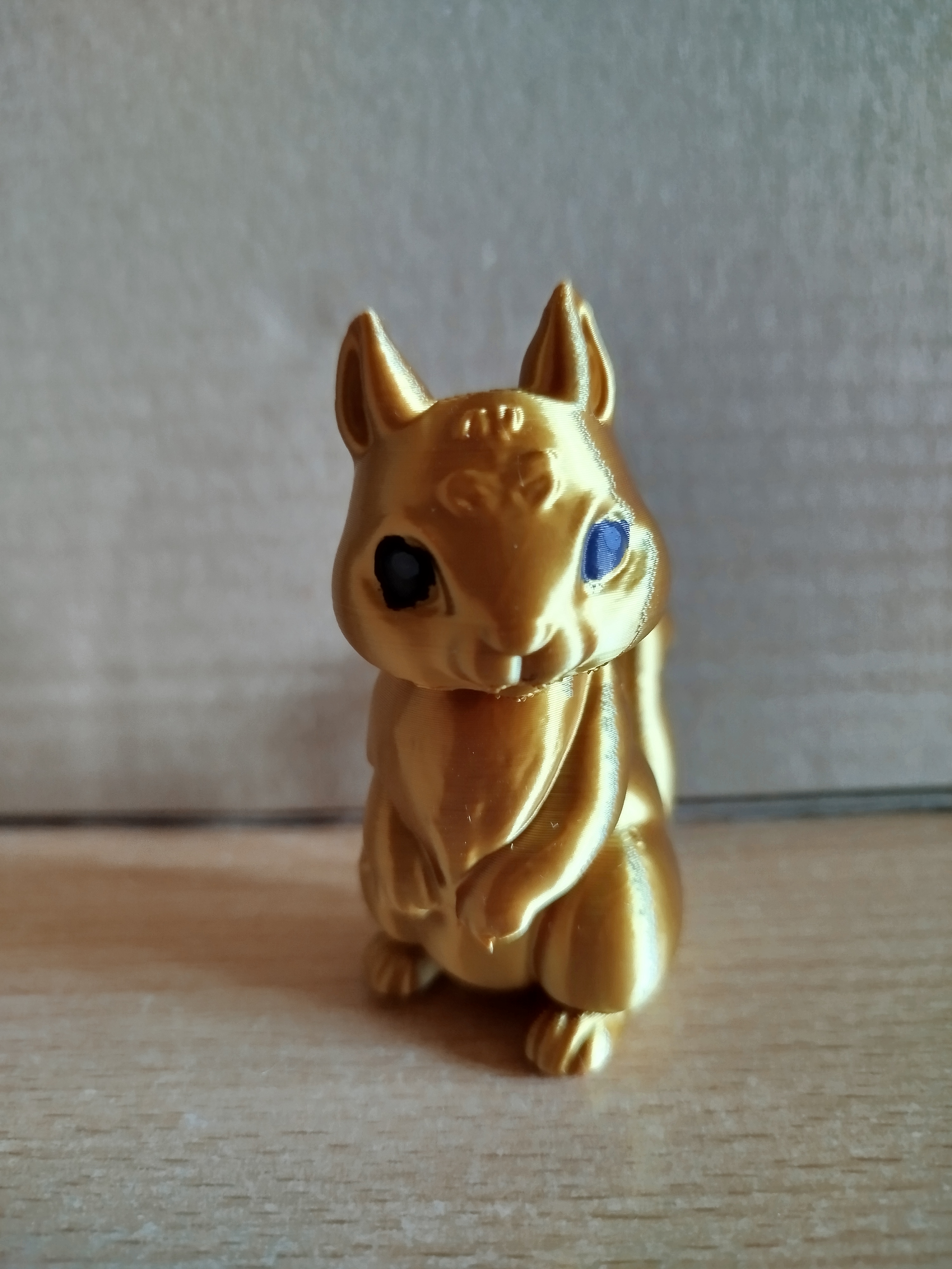 squirrel with ornament