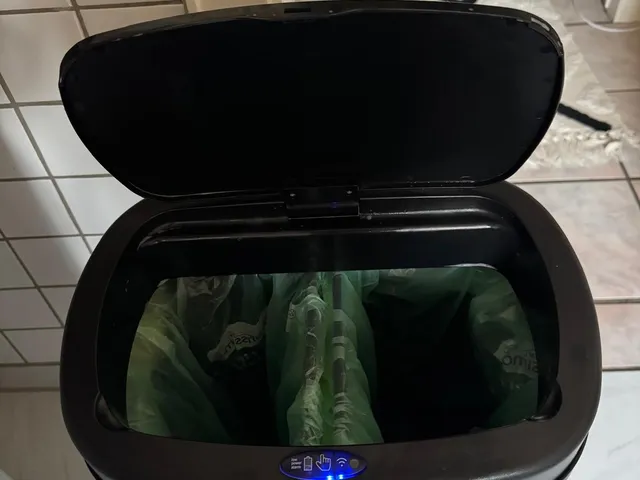 Dual Bag Divider for Juskys Trash Can