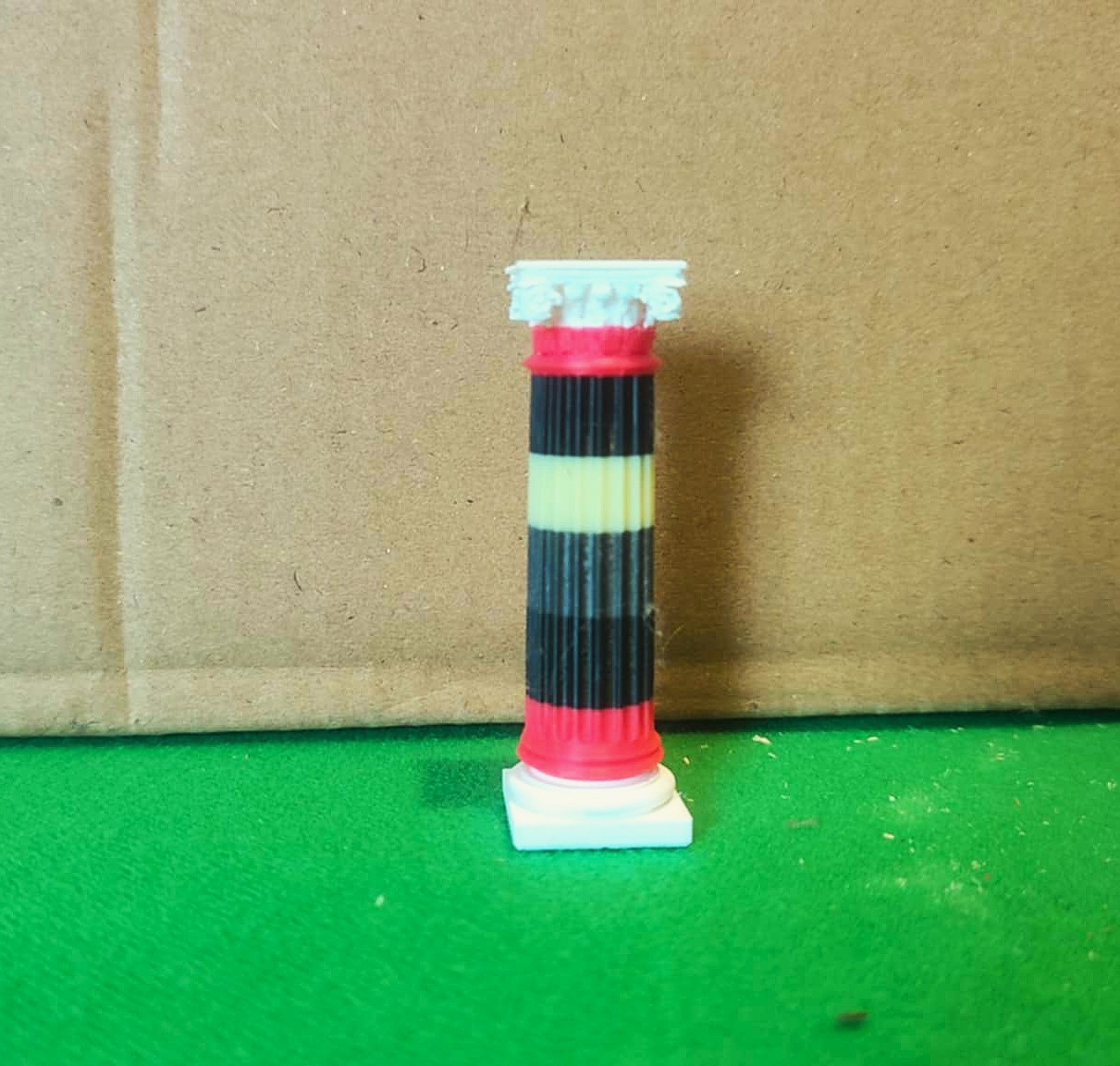 Miniatura 2 do modelo 3D Roman Column 3