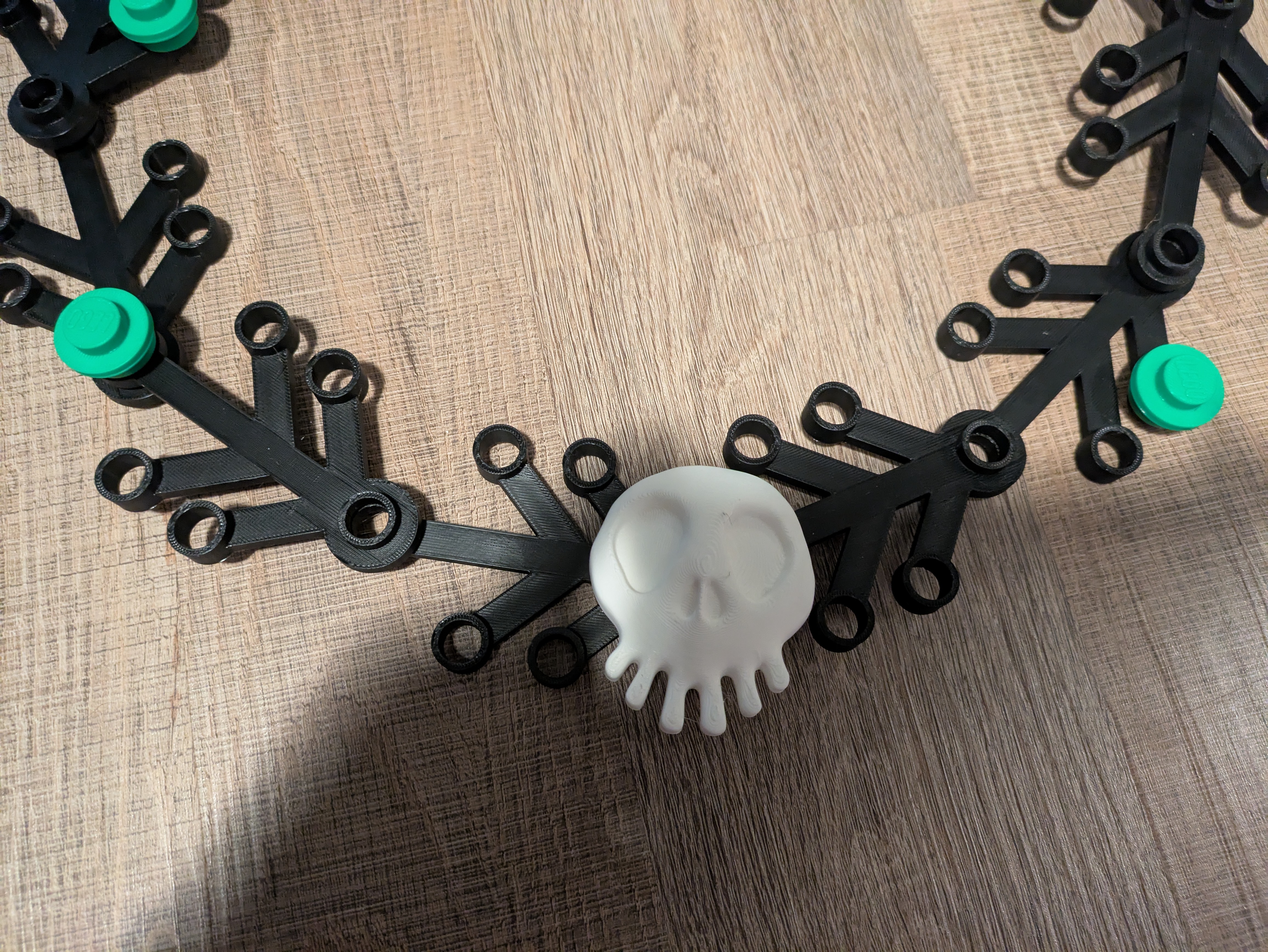Haunted Mansion Wreath Skull - REMIX