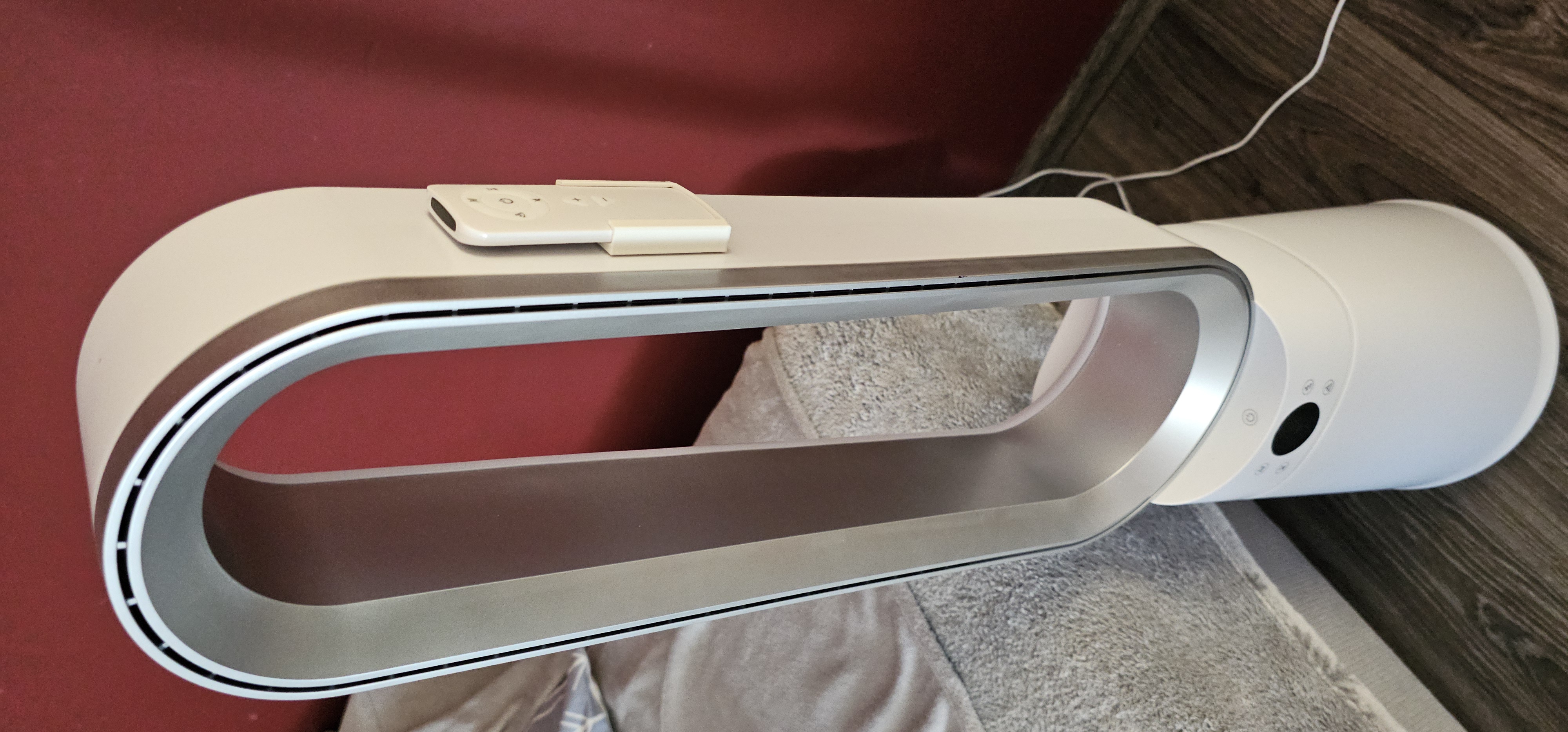 Silvercrest  tower fan (Dyson style) remote holder