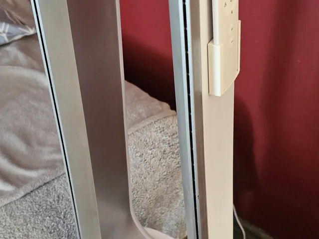 Silvercrest  tower fan (Dyson style) remote holder