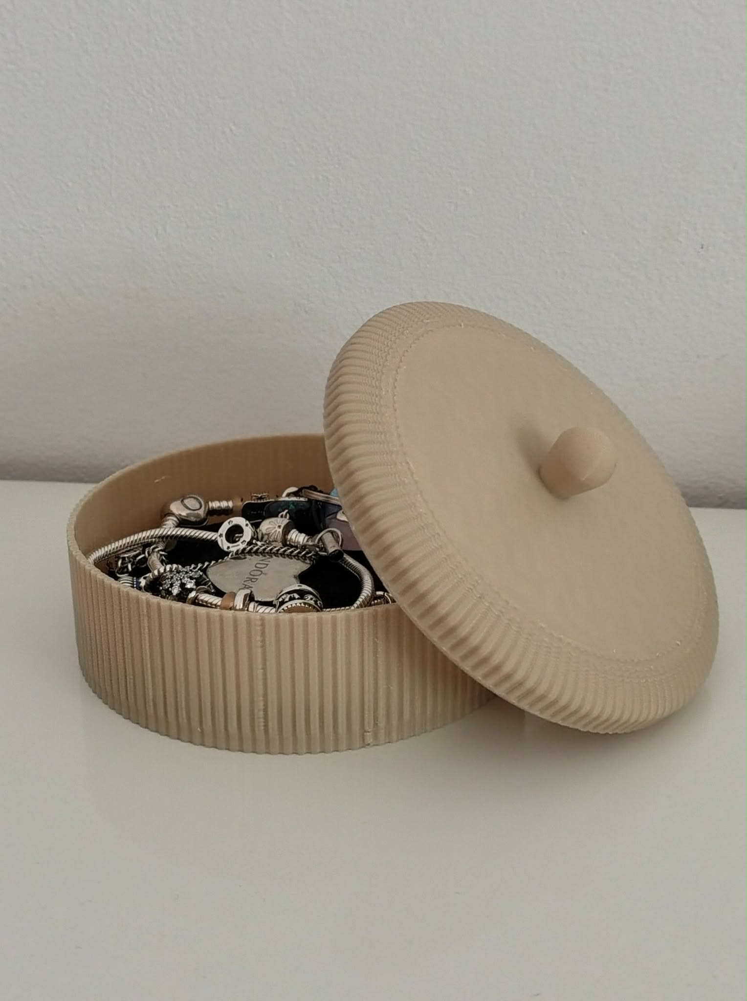 Elegant Decorative (jewelry) Box