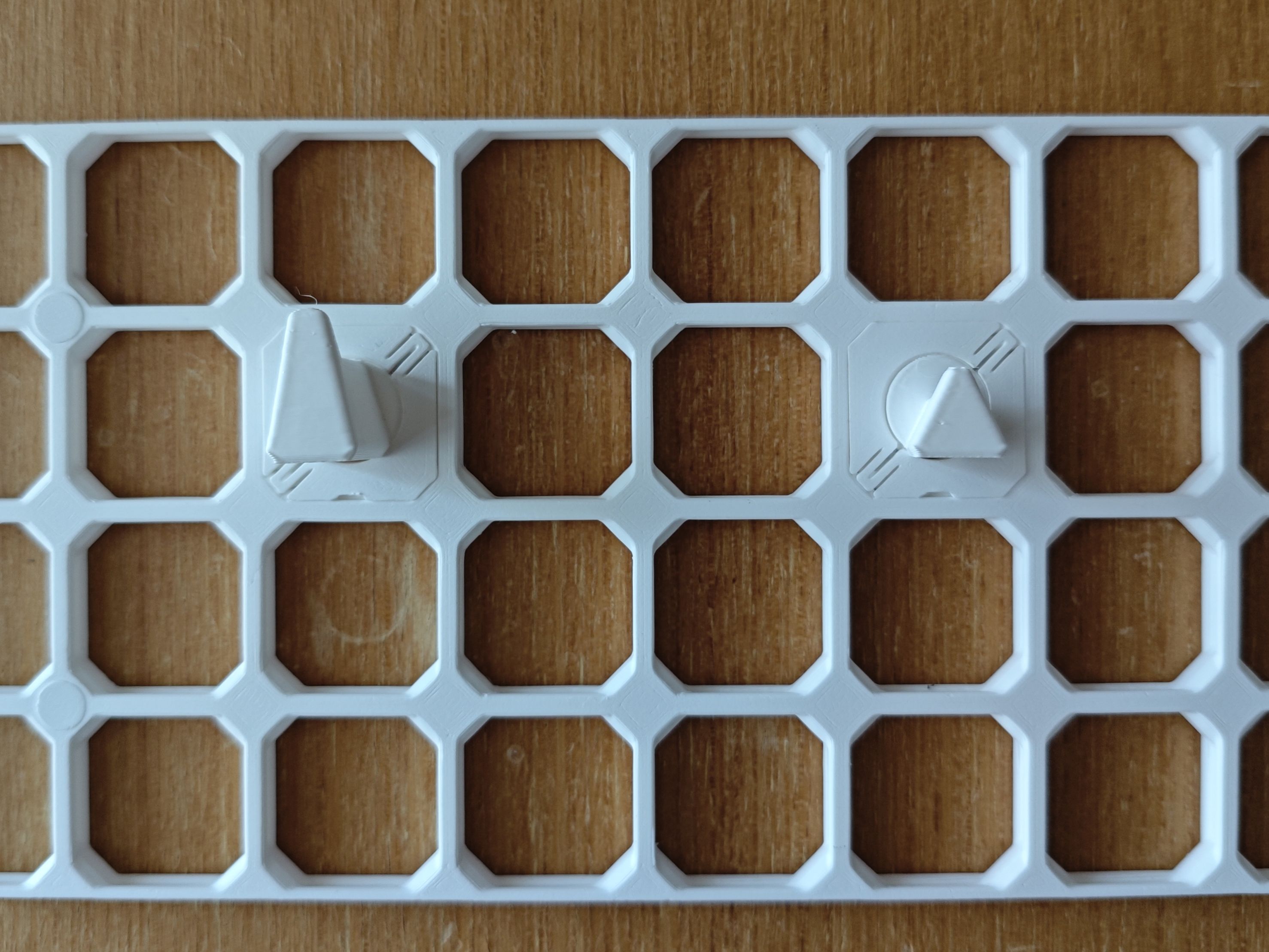 openGrid Gadget - Plier Holder Generator
