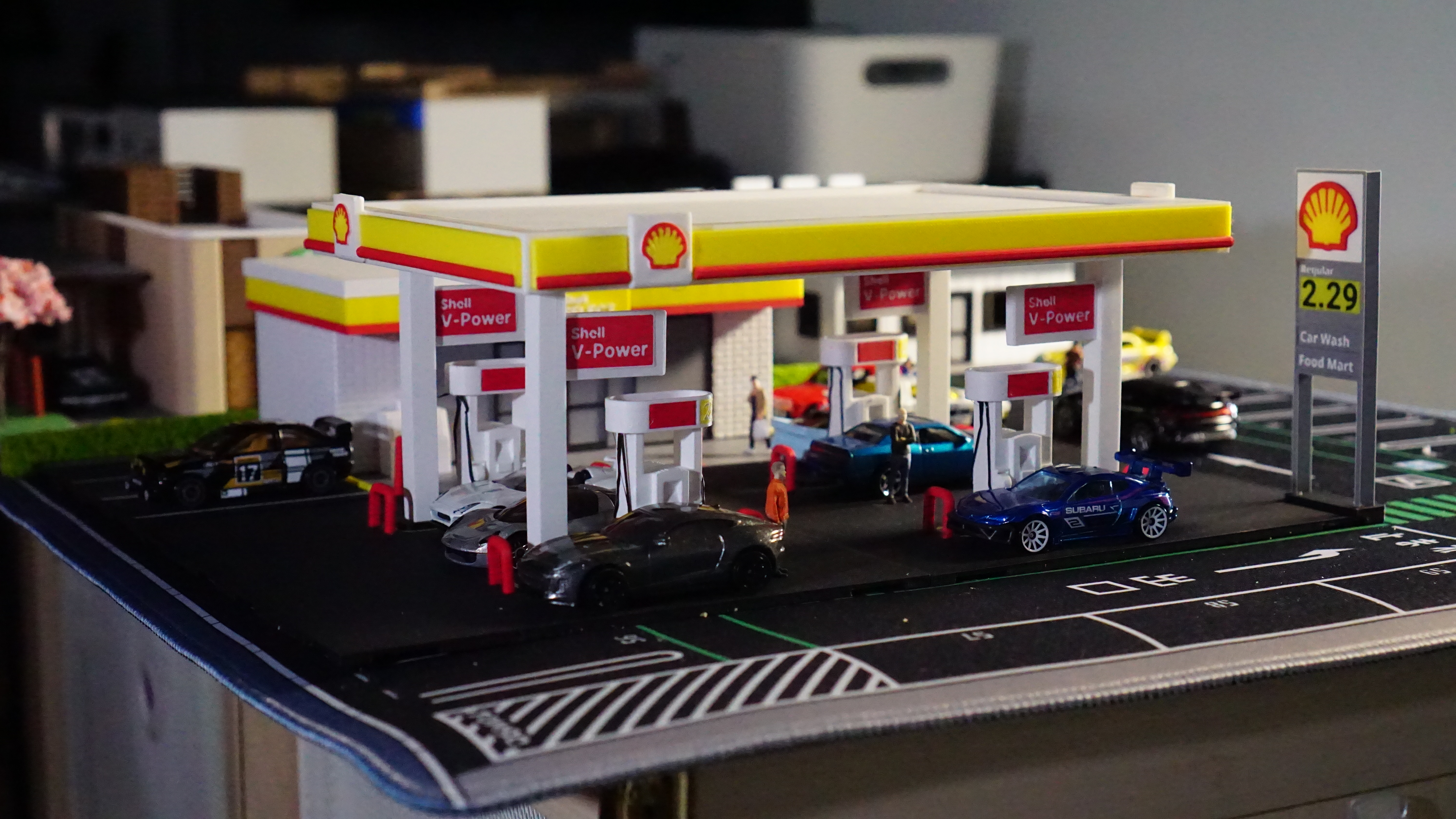Shell Gas Station Model Set - 1:64 Scale Diorama — thumbnail 12