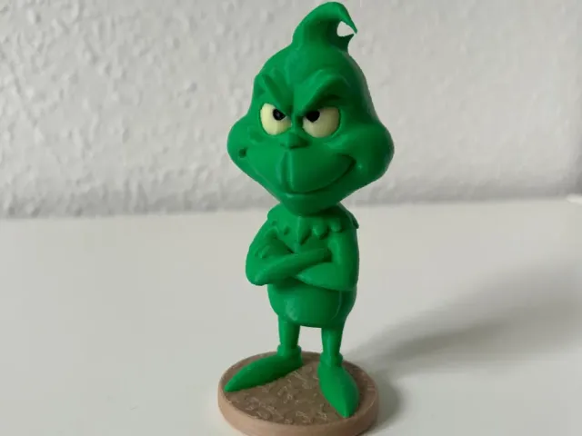 Inspired by Grinch – mehrfarbige Weihnachtsfigur