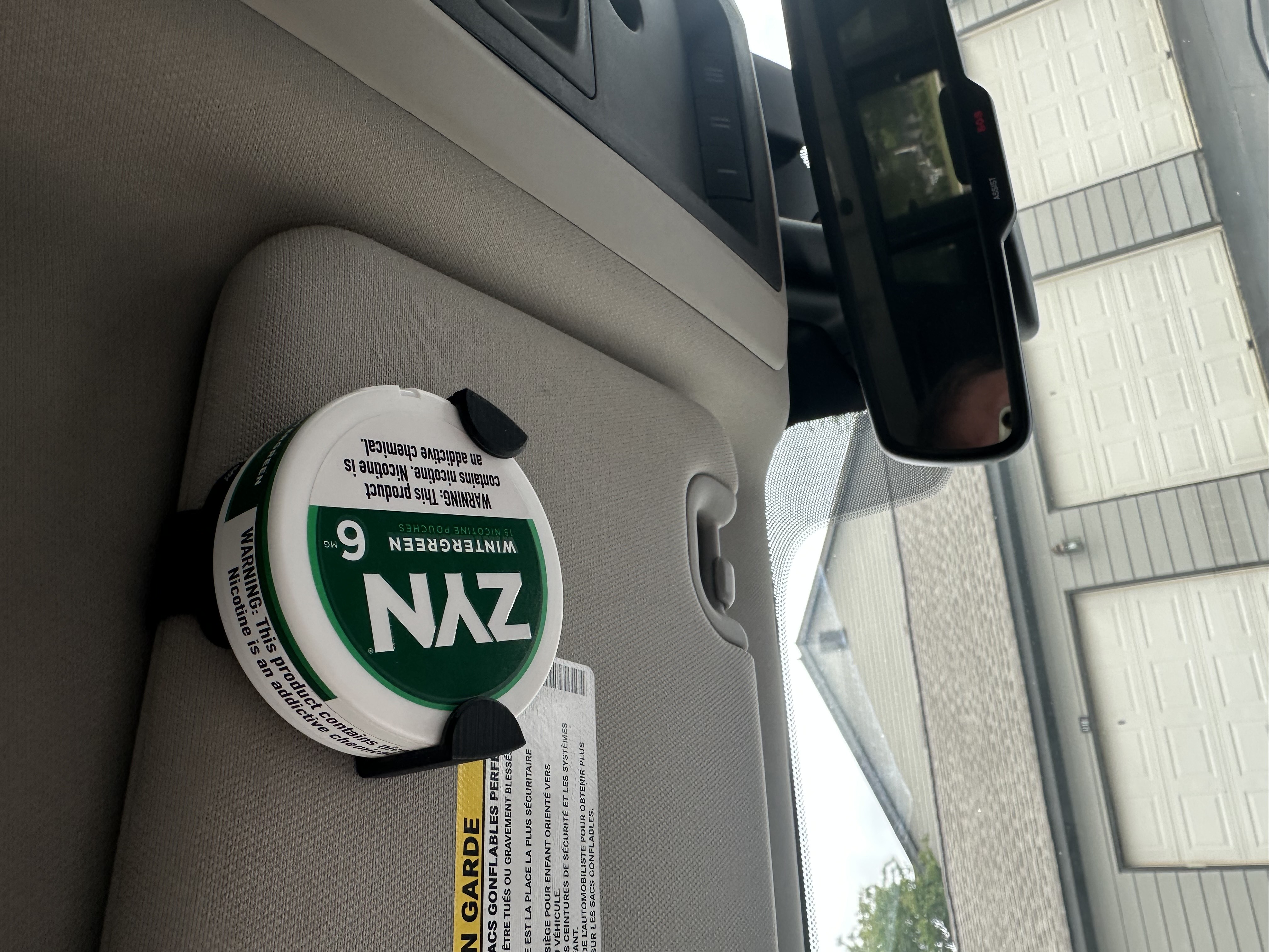 Zyn Visor Clip