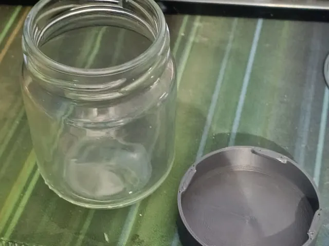 Parametric Twist Lid for Jars
