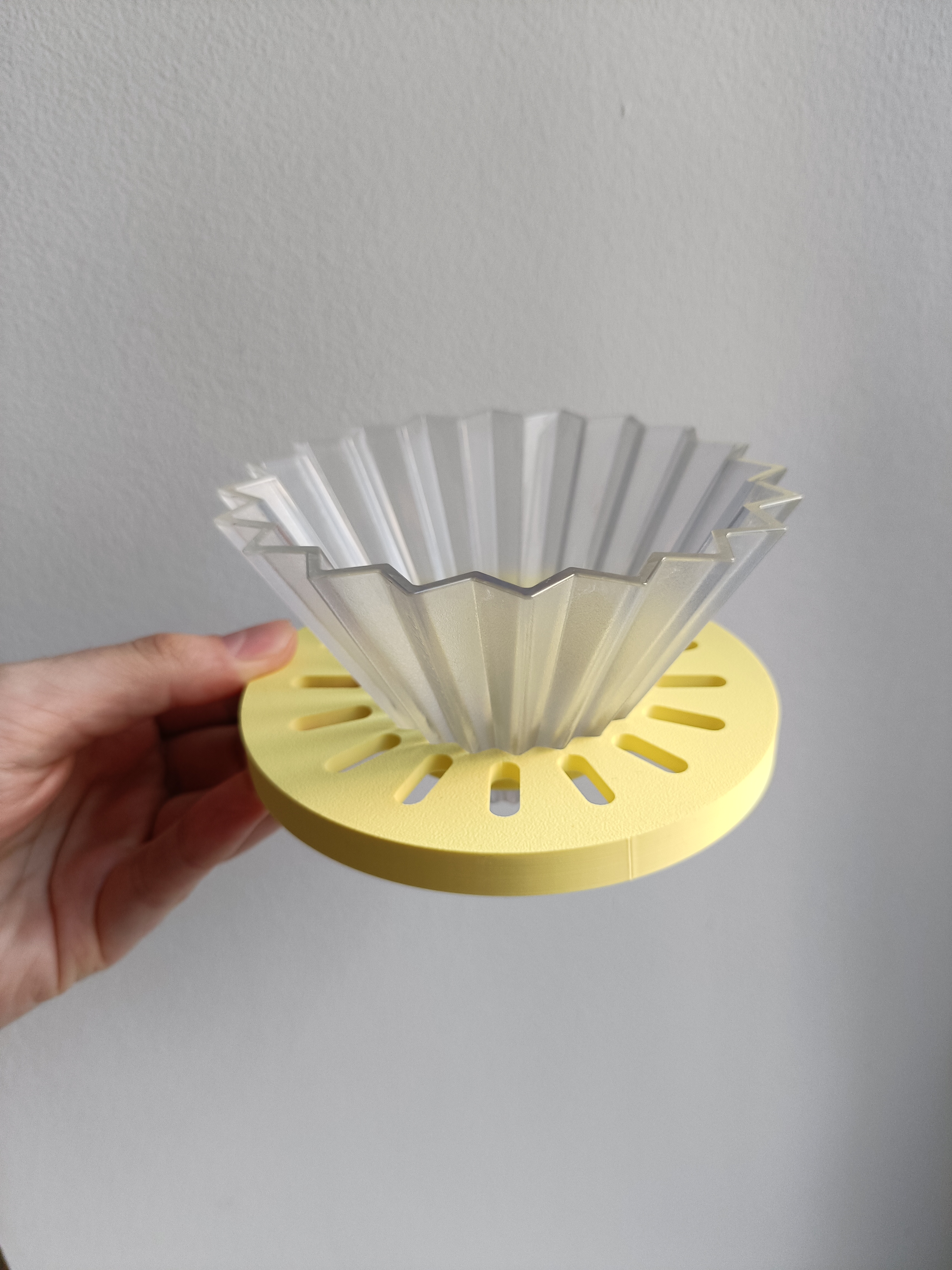 Origami dripper stand V2 with holes