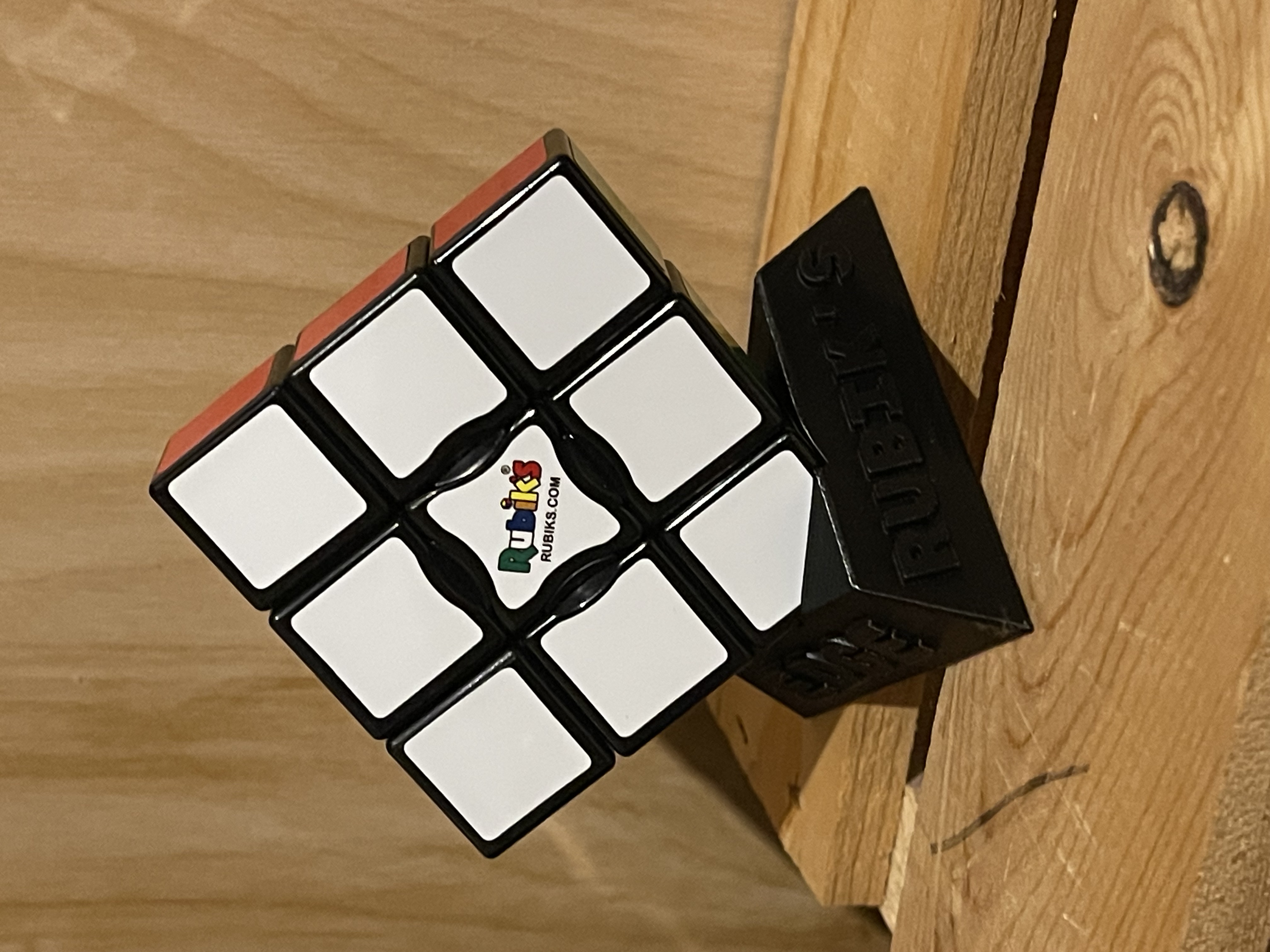 Edge Rubik's Cube Triangle Stand