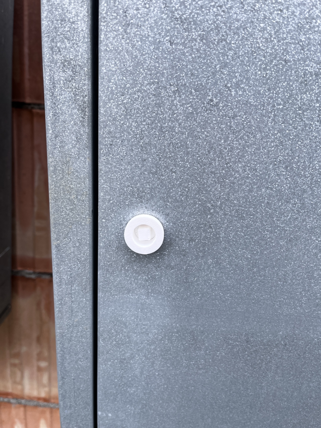 Miniatura 3 do modelo 3D Simple Door Latch with Square Key Support