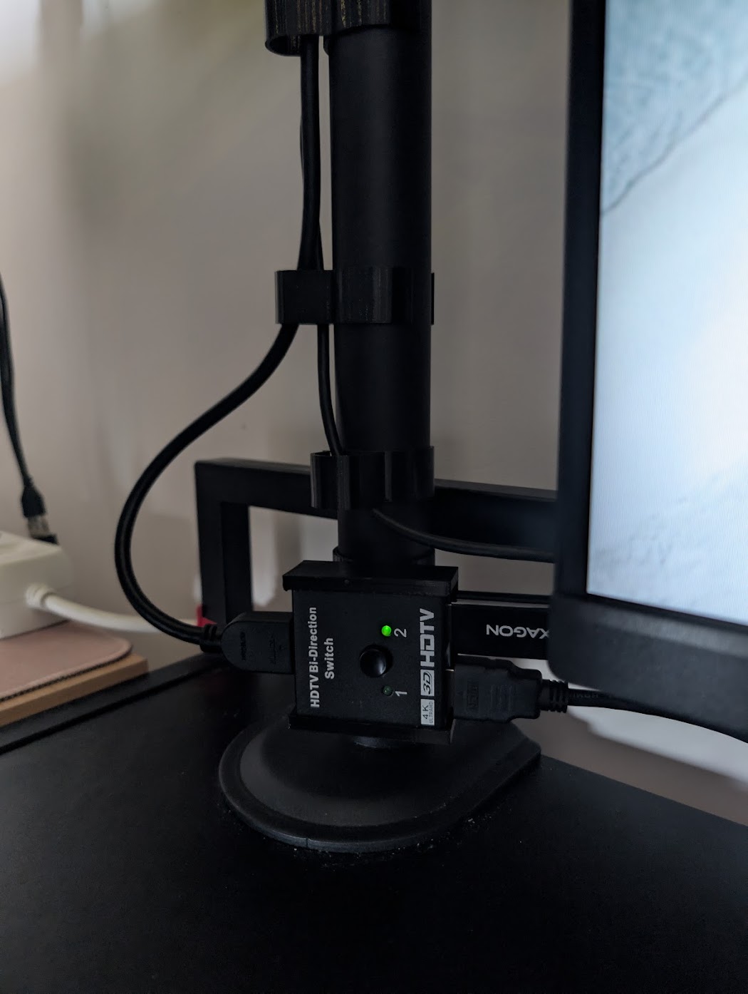 HDMI Switch holder / mount for Monitor console