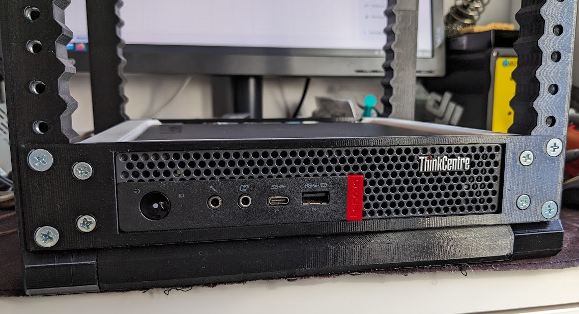 Rackfinity Thinkcentre M920Q M920X M720Q holder (Prusa Mini compatible)