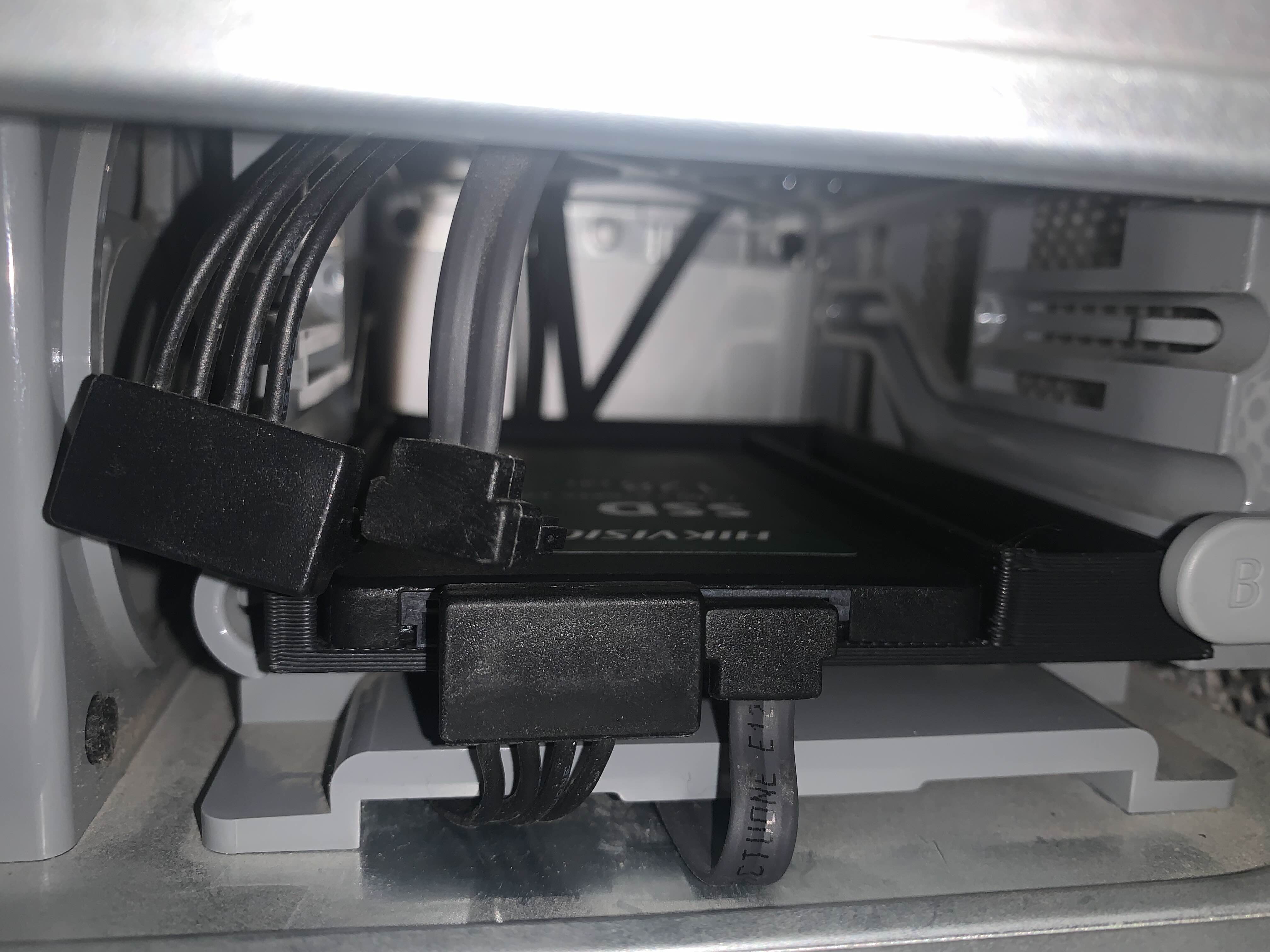 Power Mac G5 SSD bracket