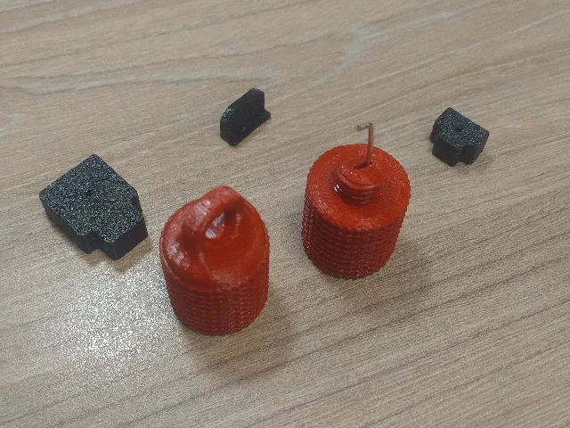 USB and RJ45 plug removal key