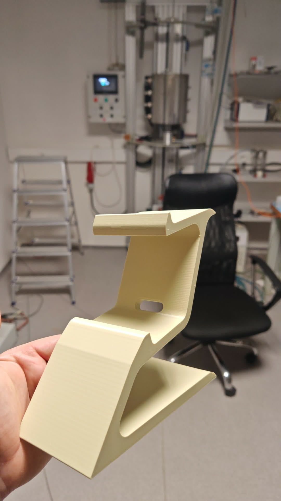 Playstation (Dualshock) Controller Stand — thumbnail 2