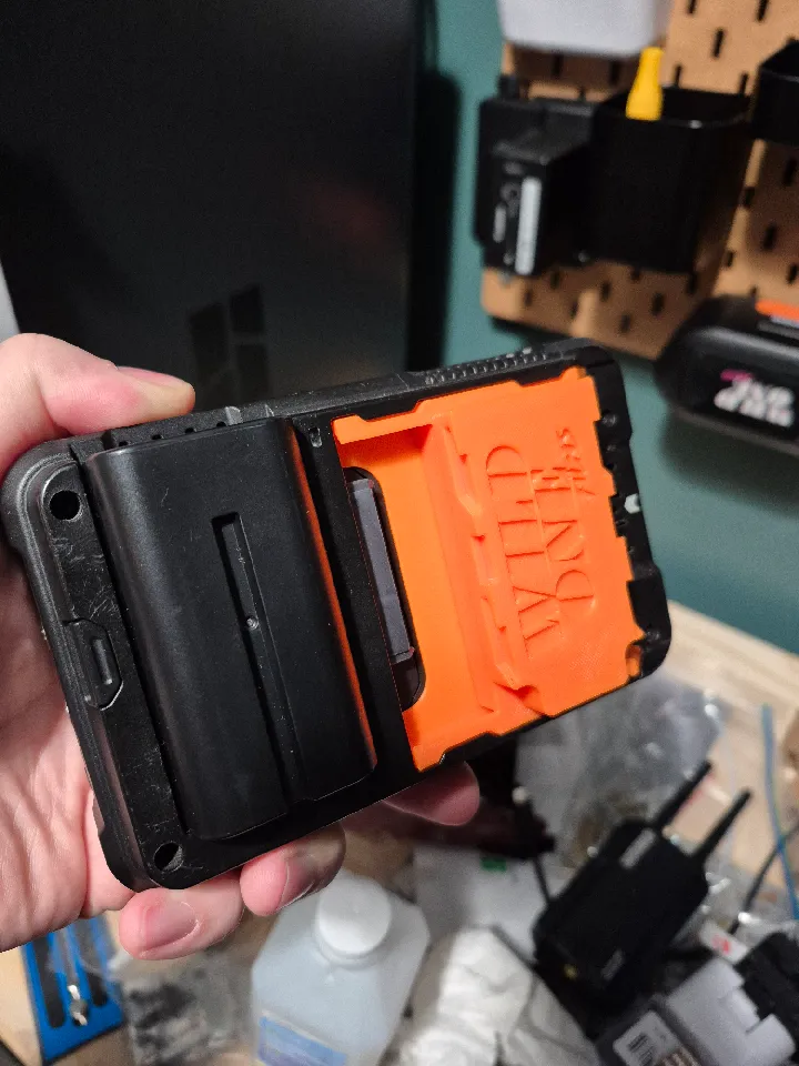 【美品】Atomos Ninja V ＋ バッテリー ＋ Caddy 2 Atomos ATOMCAD112 Master Caddy II Hard Drive Case (5 Pack