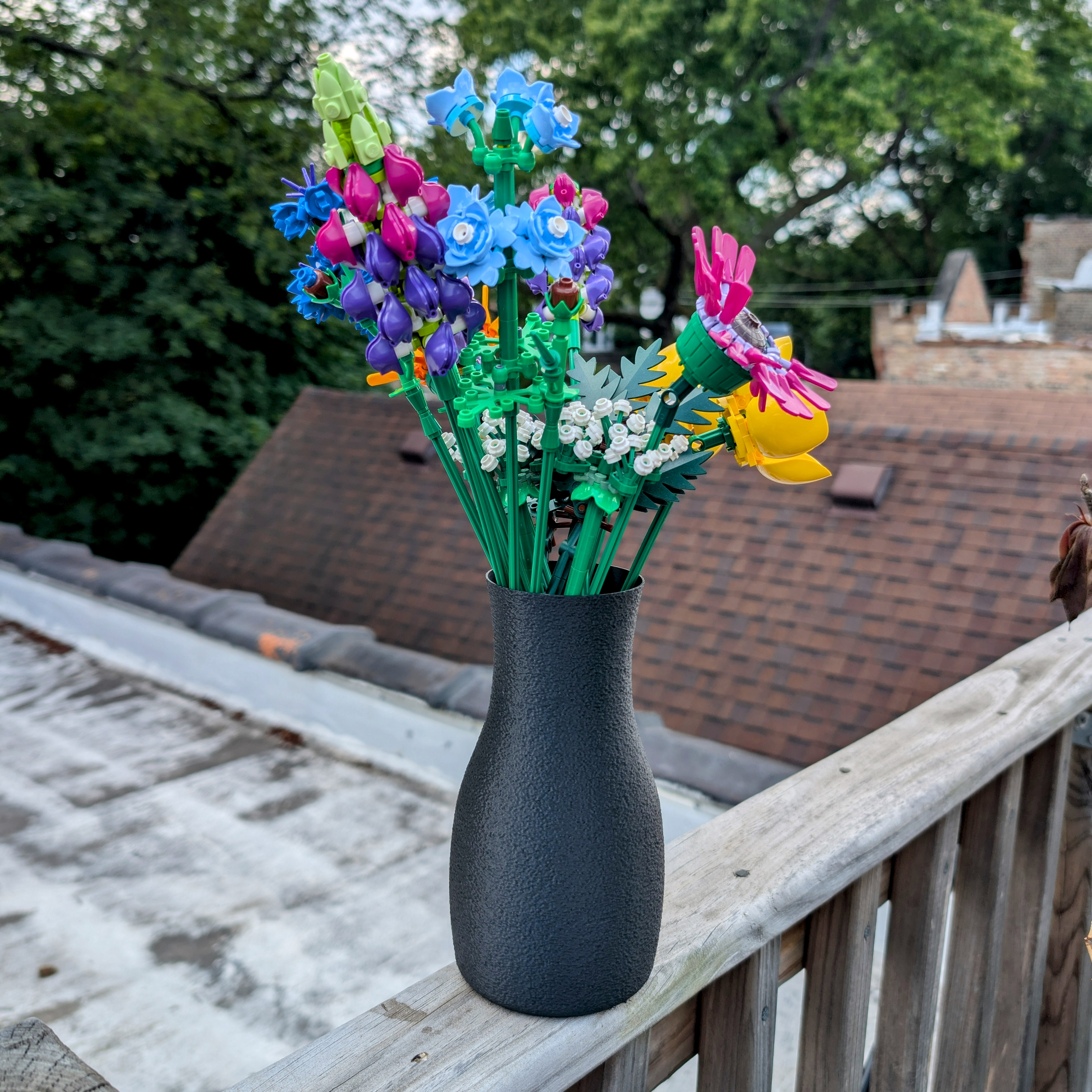 A Classic Vase — thumbnail 2