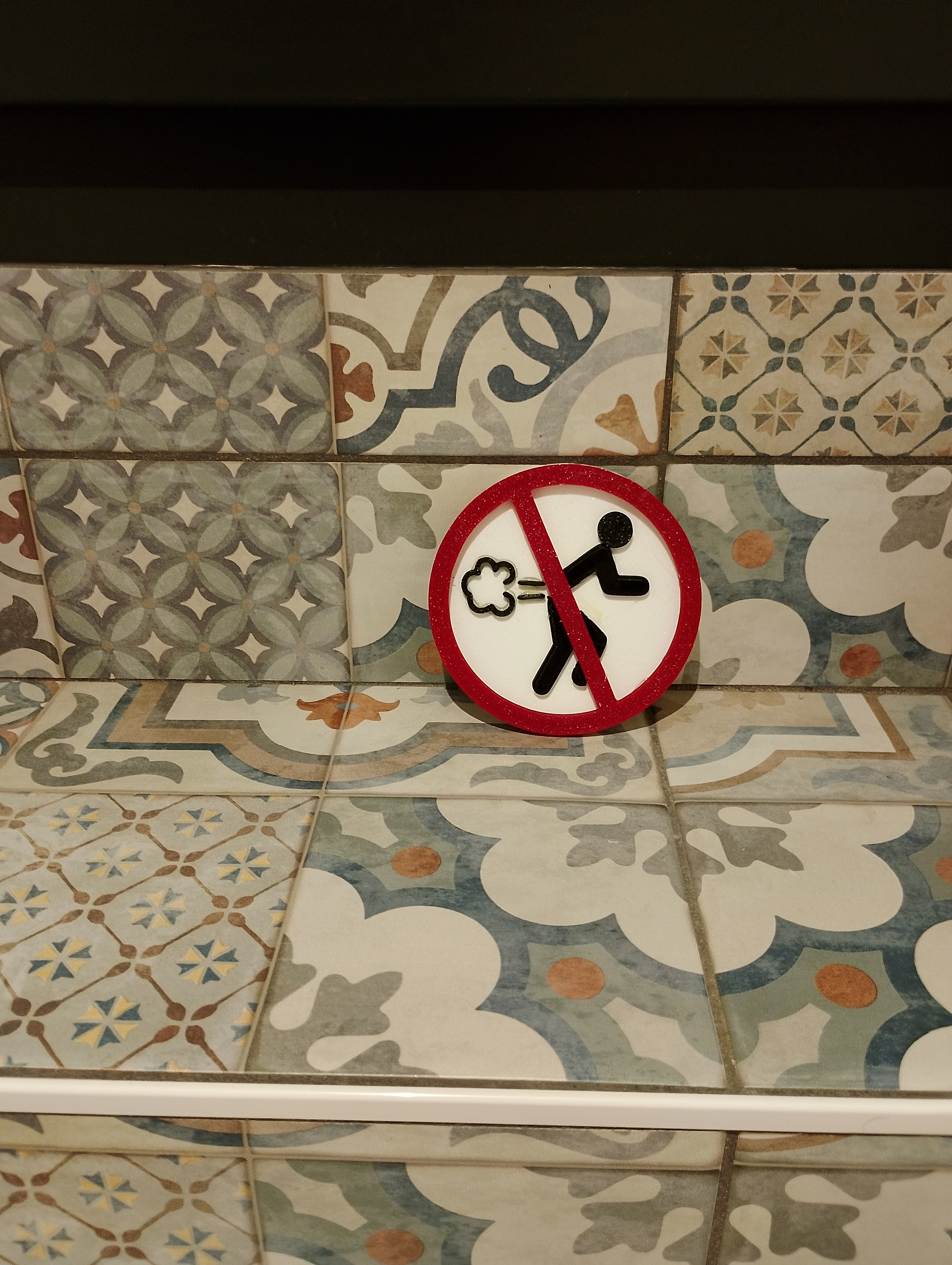 Signalétique humour interdit de péter