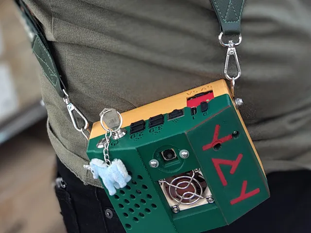 Raspberry Pi 5 On-Body Cyberdeck Case