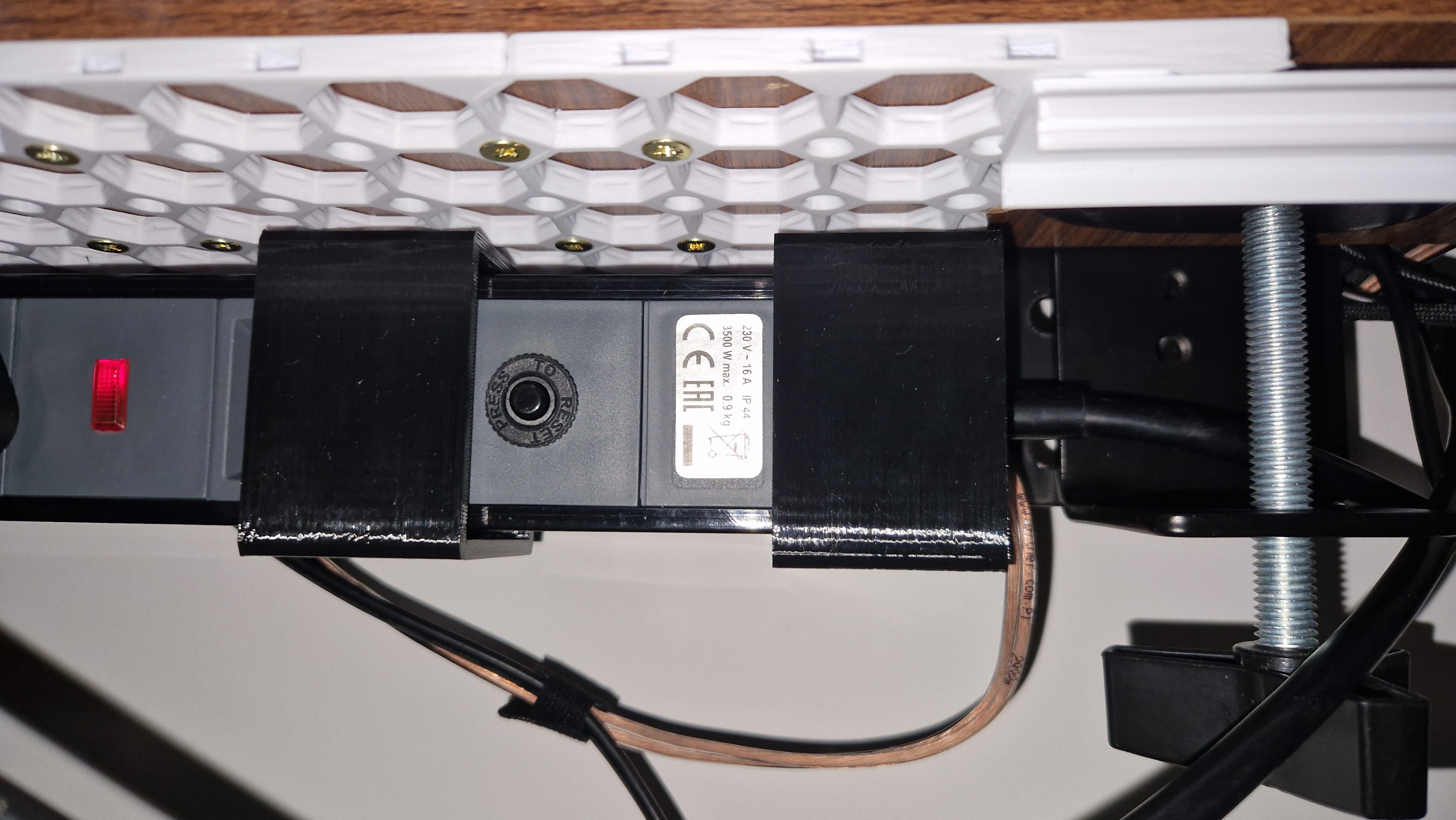 Underware/Multiboard Power Strip Mounts — miniatura 3
