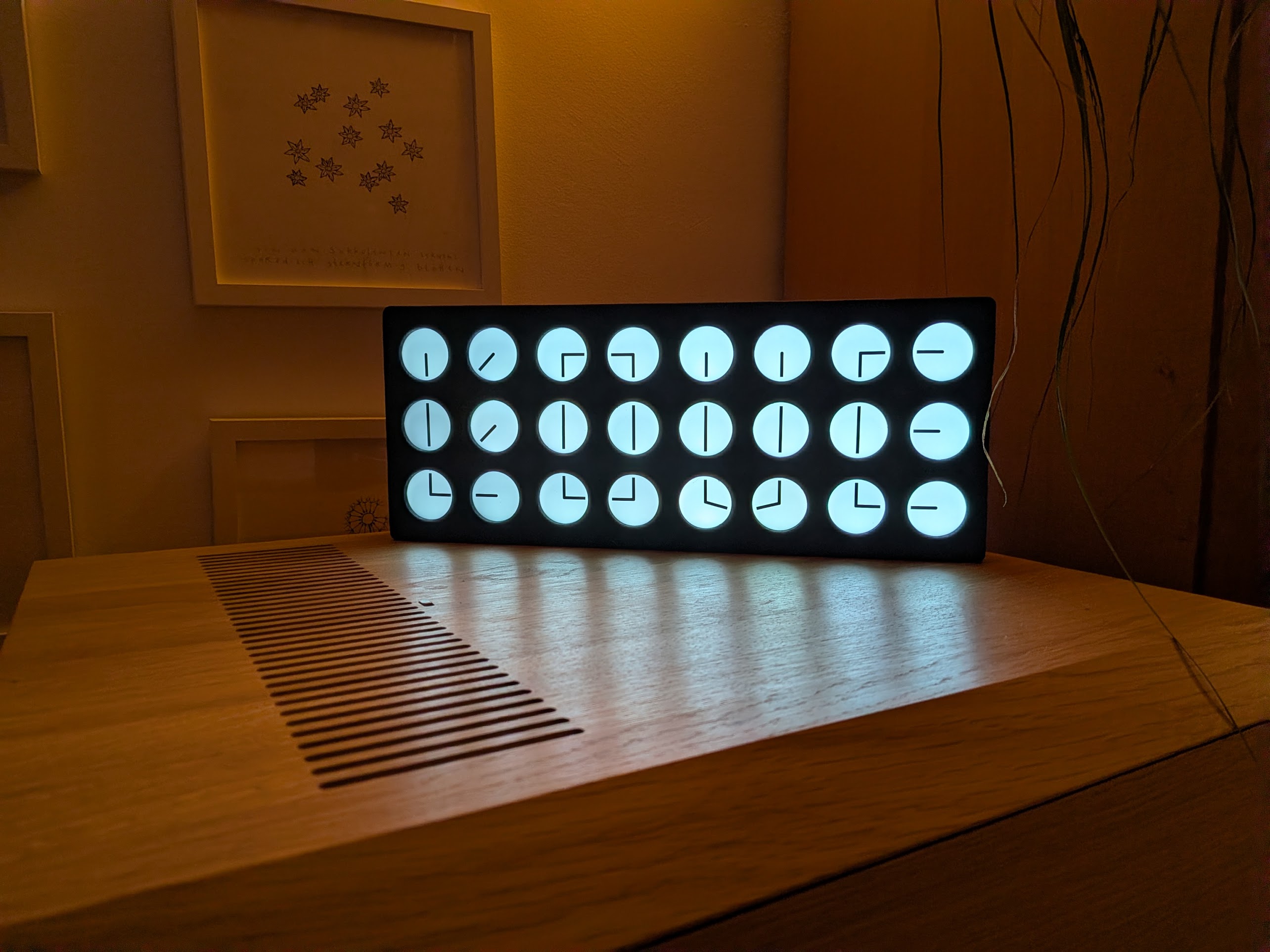 Digital ClockClock 24 — a kinetic clock made of 24 little analogue clocks (LCD build)