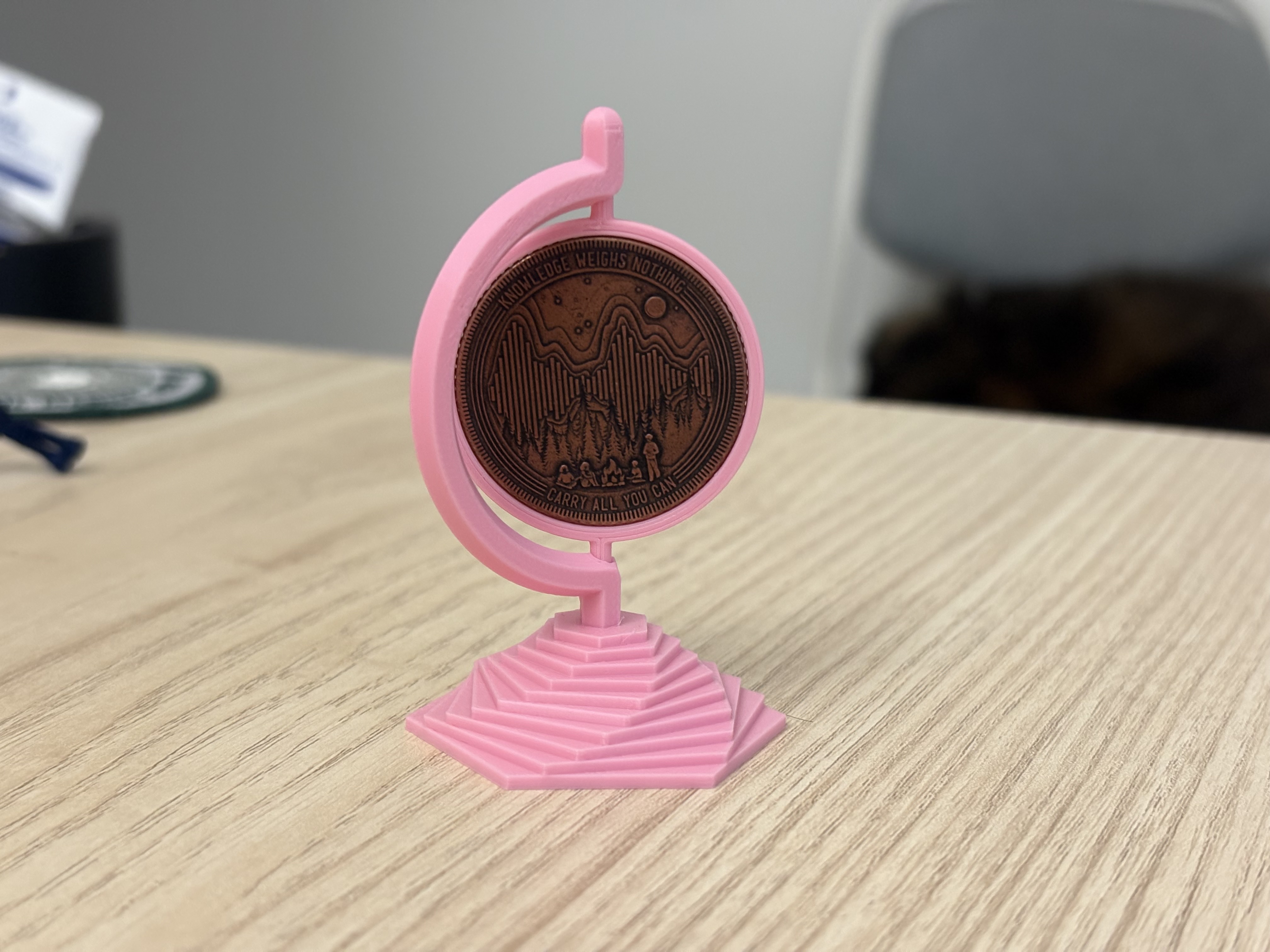 Crash Course Coin Display (32.5mm coin)