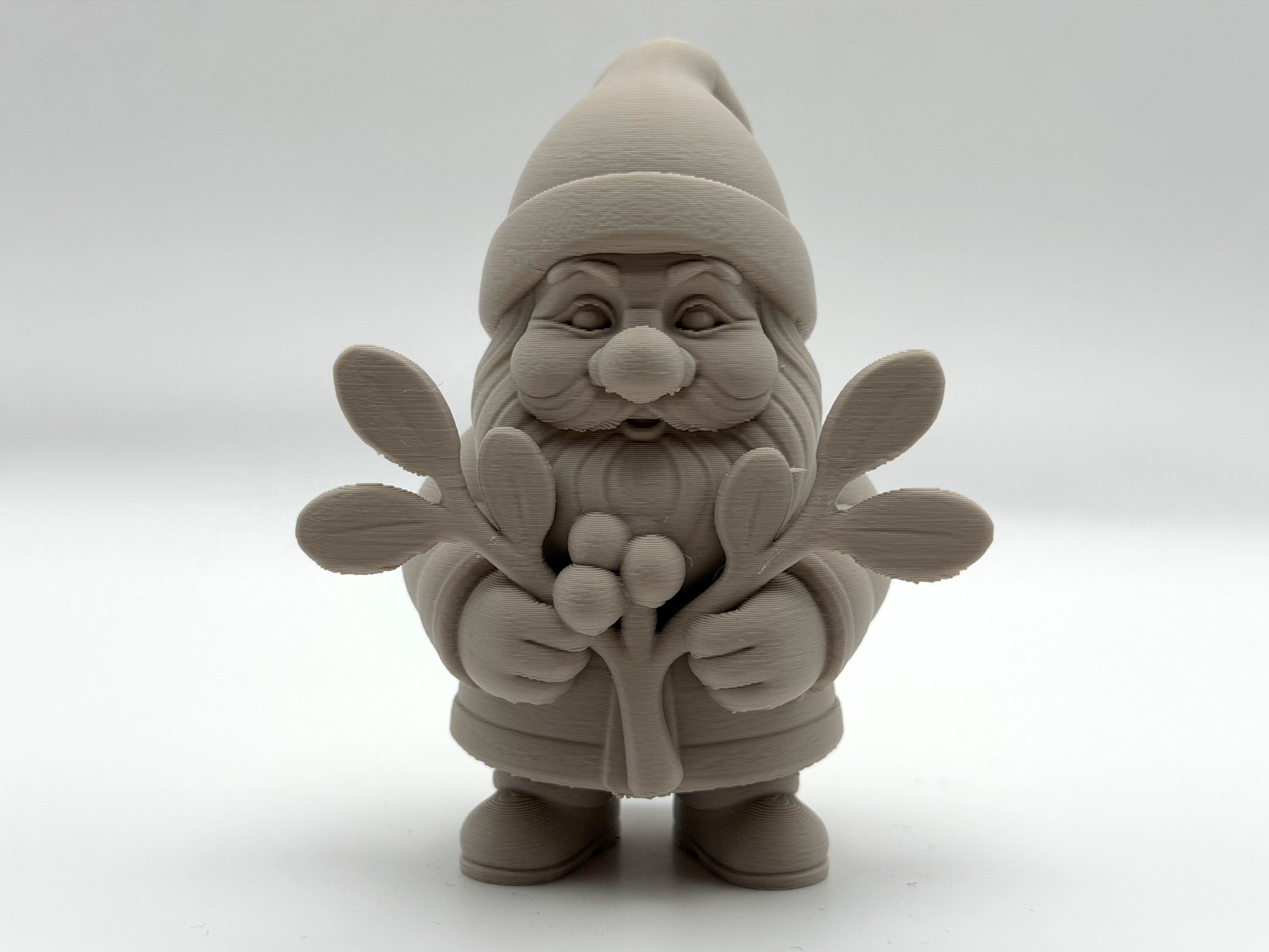Mistletoe Garden Gnome