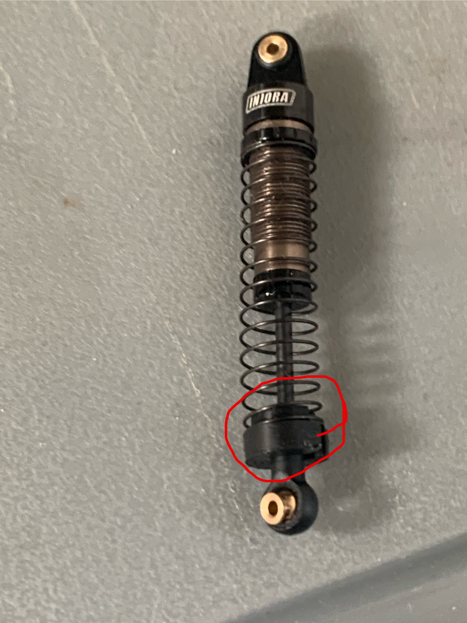 scx24 injora big bore oil shock spring retainer