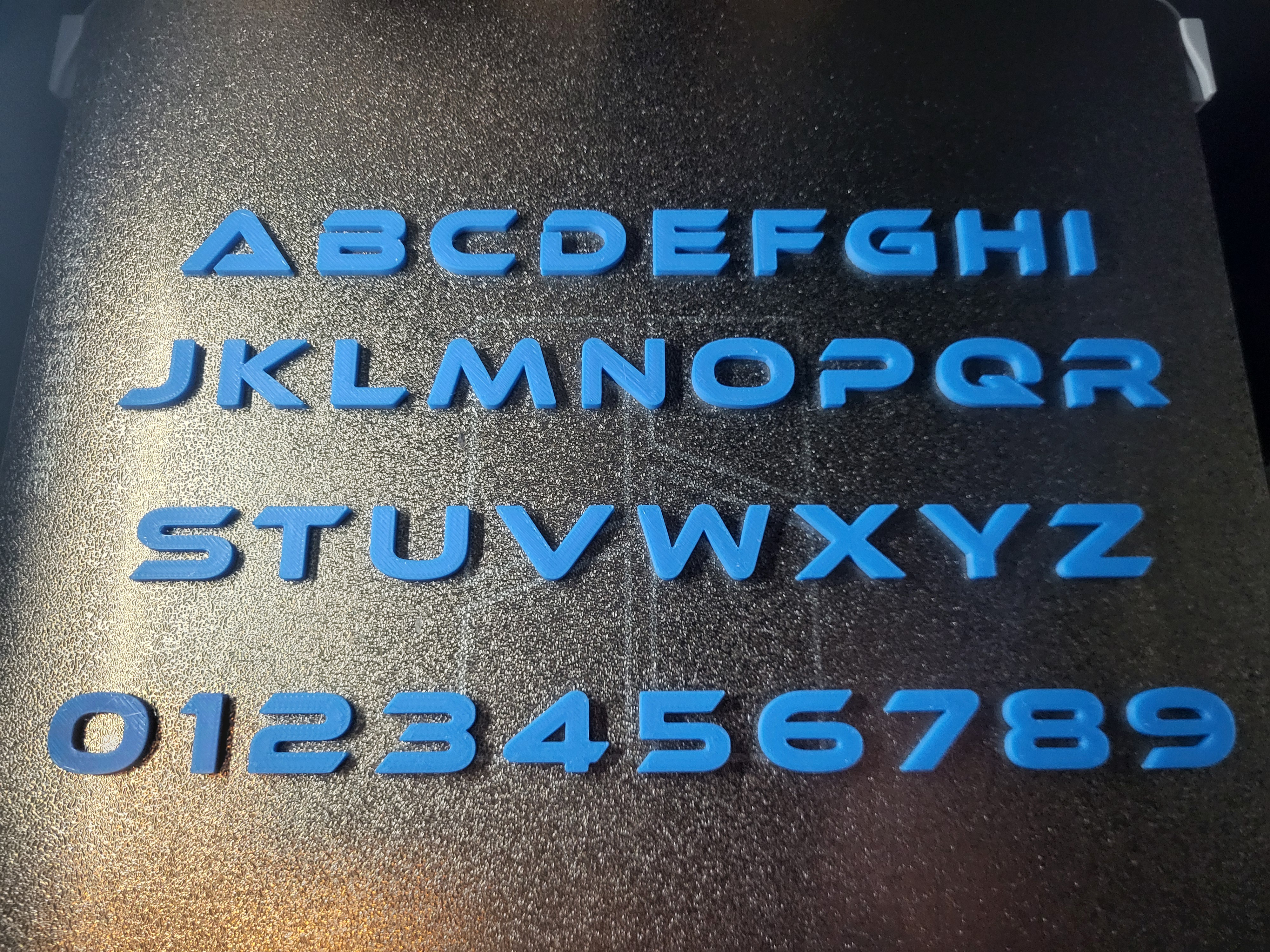 Modern Letter & Number Set – Ideal for Crafts, Signs & Labels