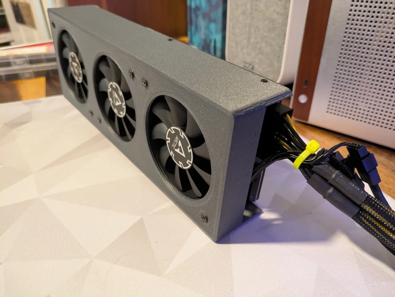 Radeon Instinct MI50 32GB(冷却ファンをサービス) Radeon Instinct MI50 32GB(冷却ファンをサービス) Original For