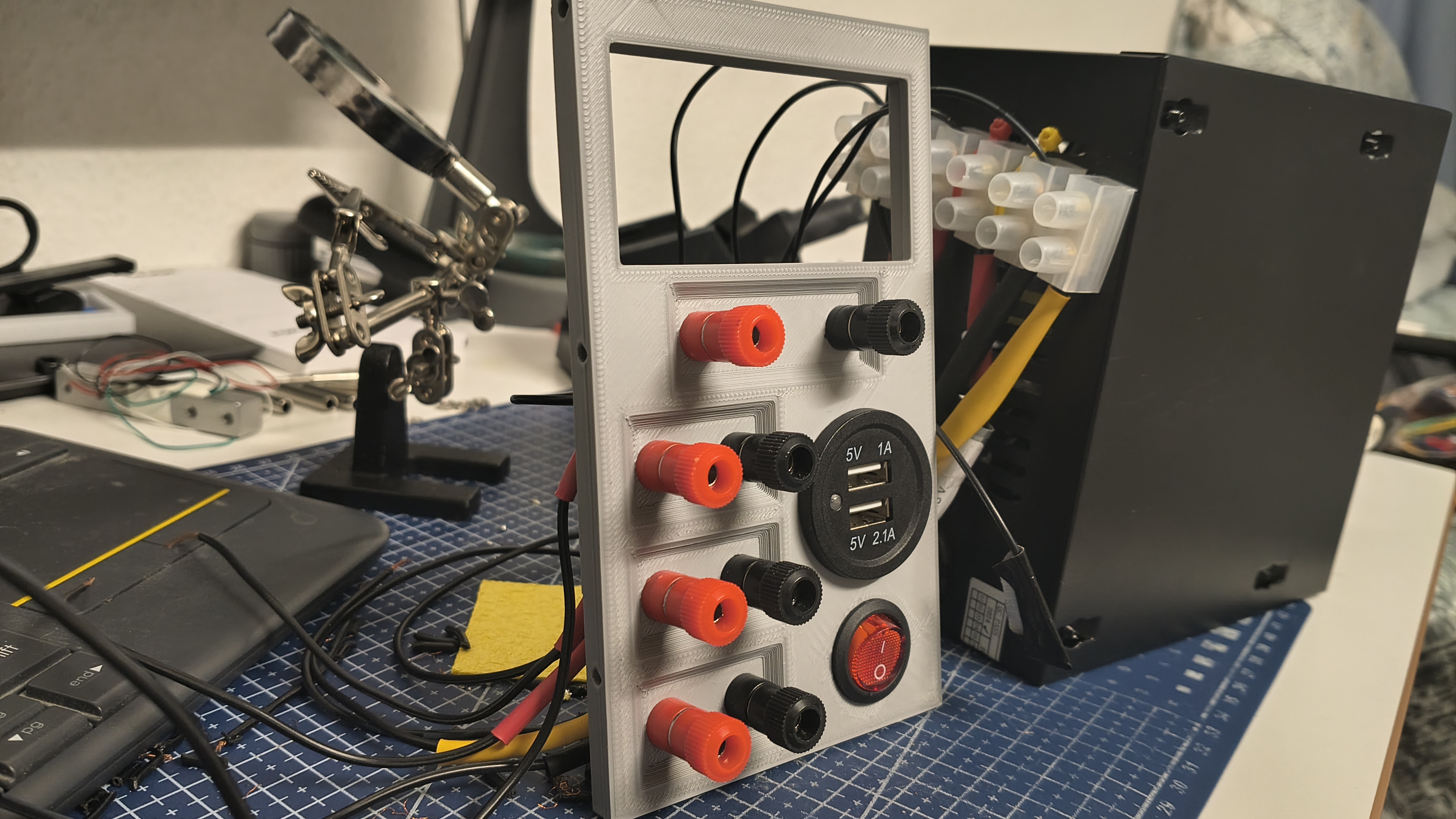 Variable power supply