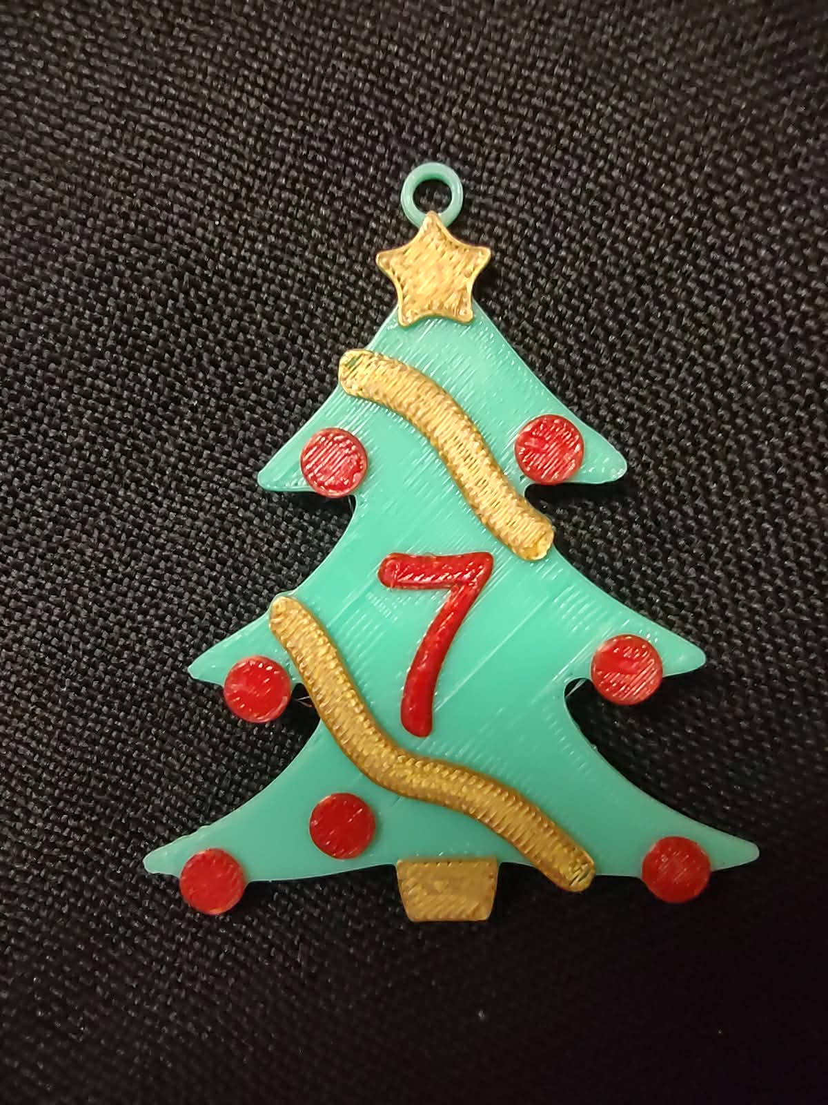 7 Number - Christmas Tree with Baubles, Tinsels and Star