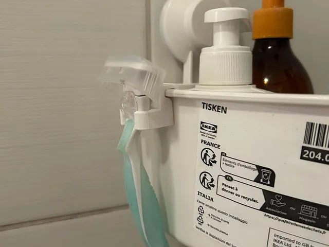 Ikea Tisken basket hanger for Gillette Venus