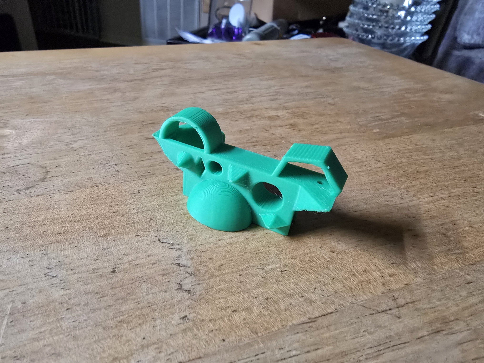 Overhang test model