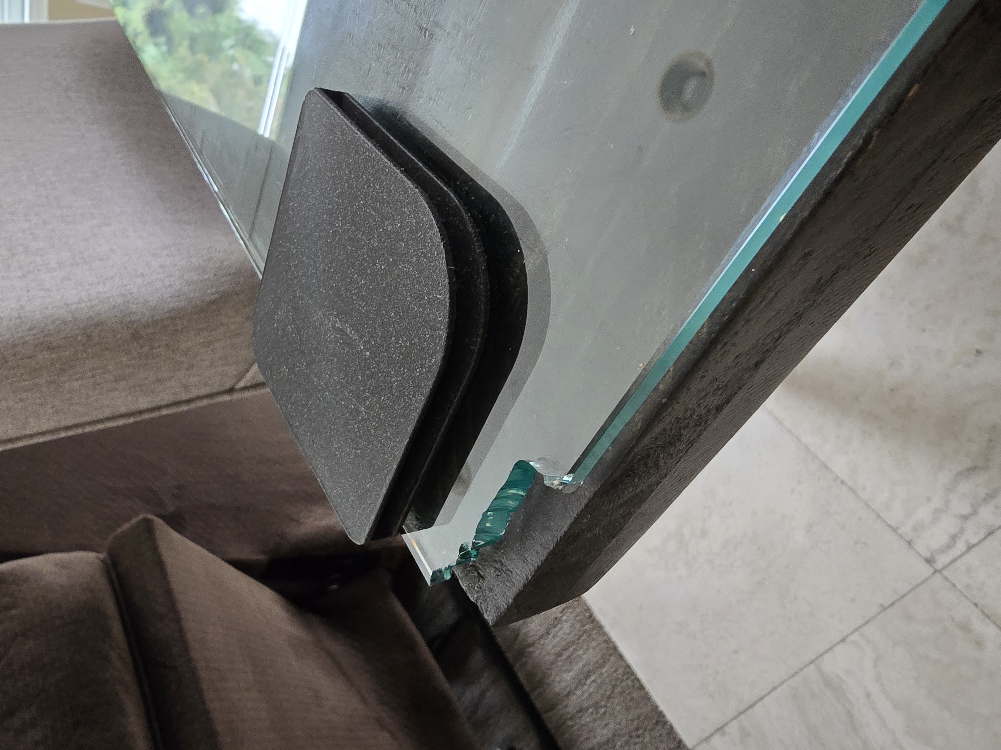 Glass Table Corner Cover (6mm / 0.236" – Damage Repair & Protection)