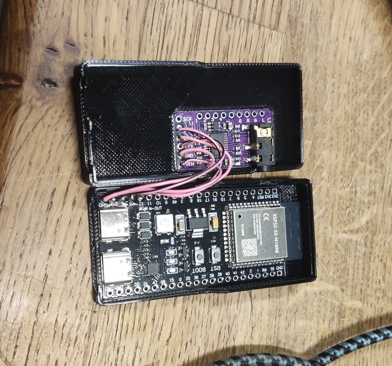 Case for ESP32S3 + PCM5102
