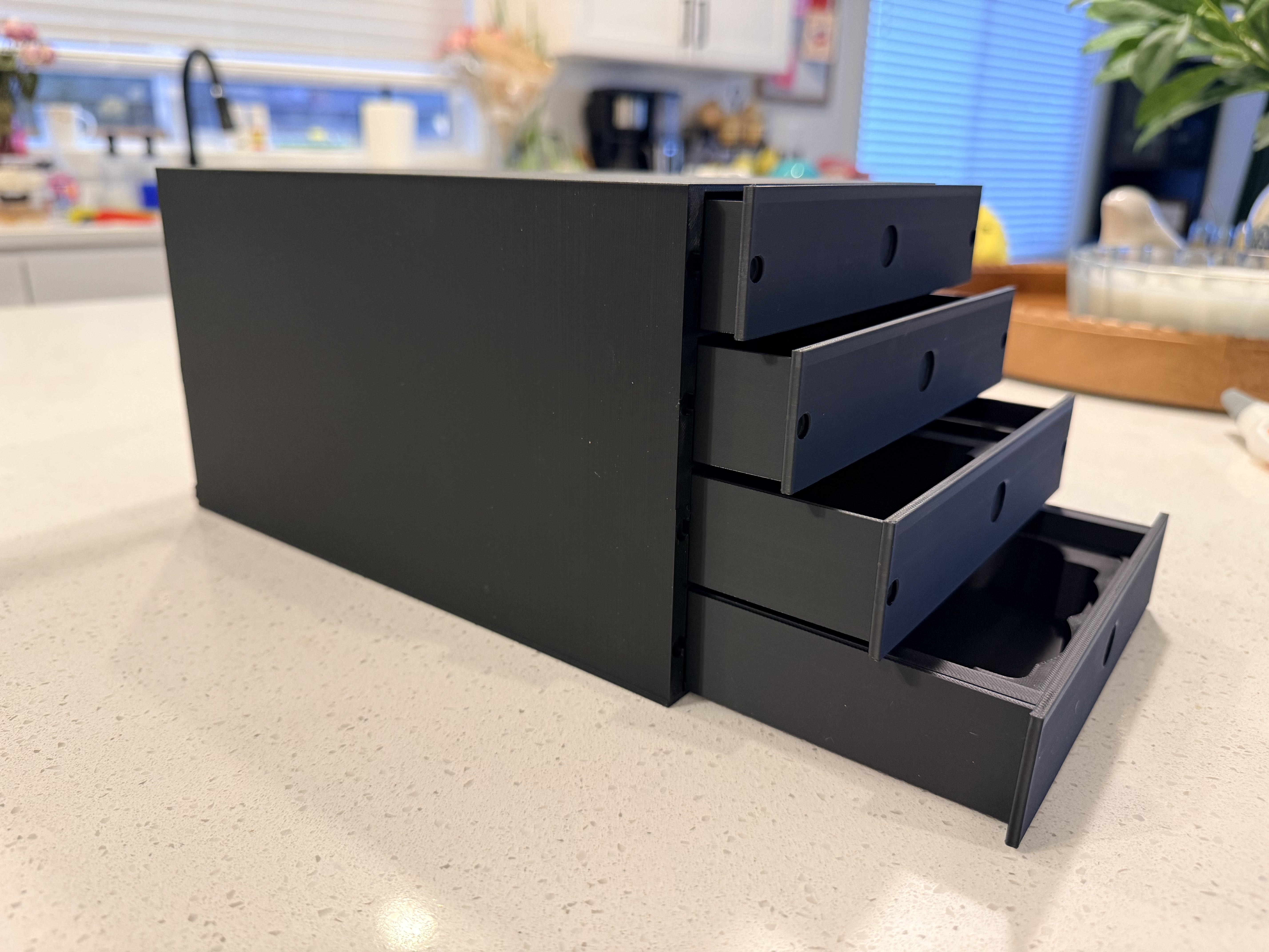 Dice Throne Shelf (4 Levels)