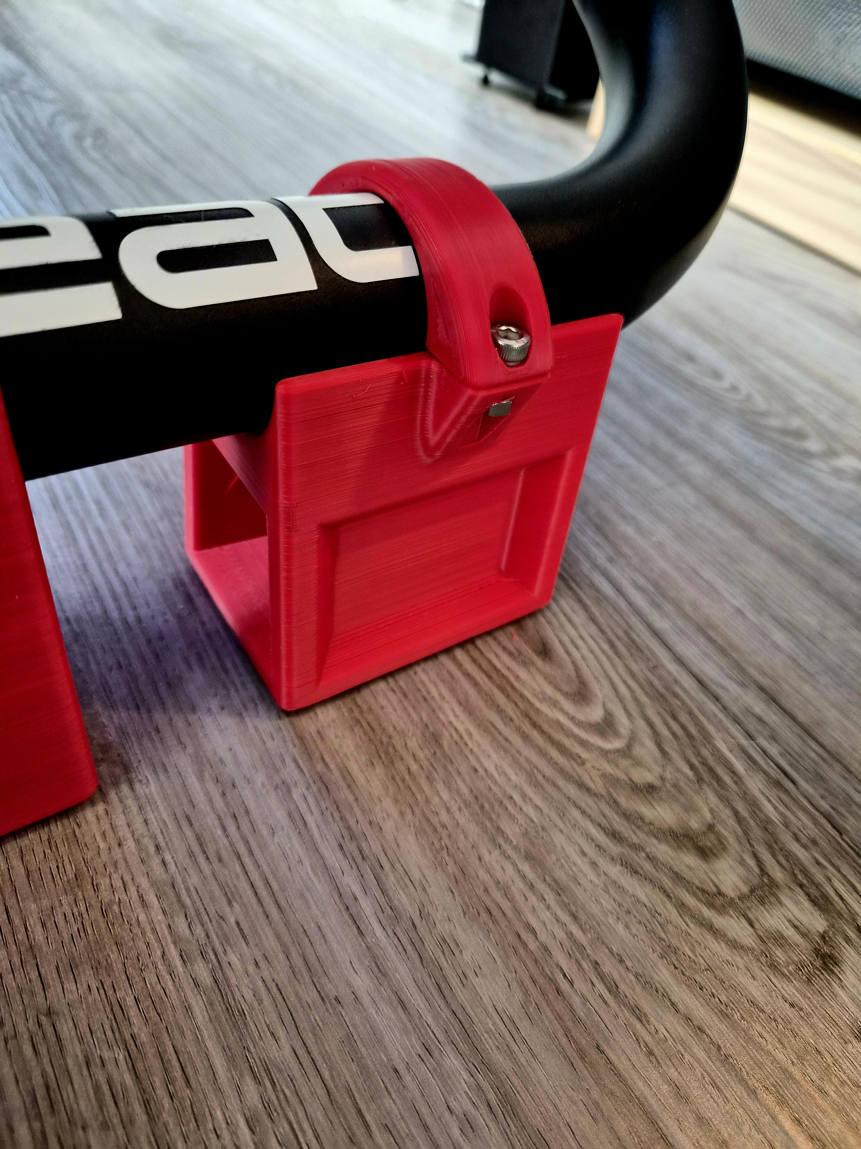 Playseat Trophy Rear Riser