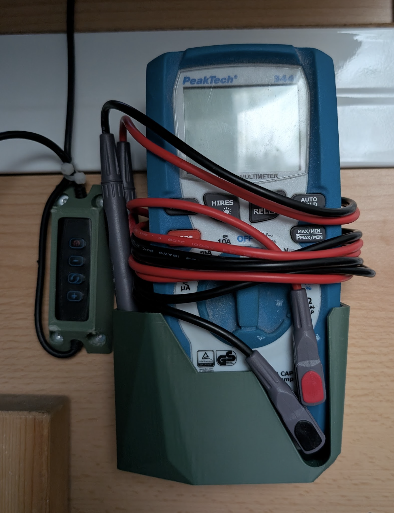 PeakTech 3441 Multimeter - Wall Mount